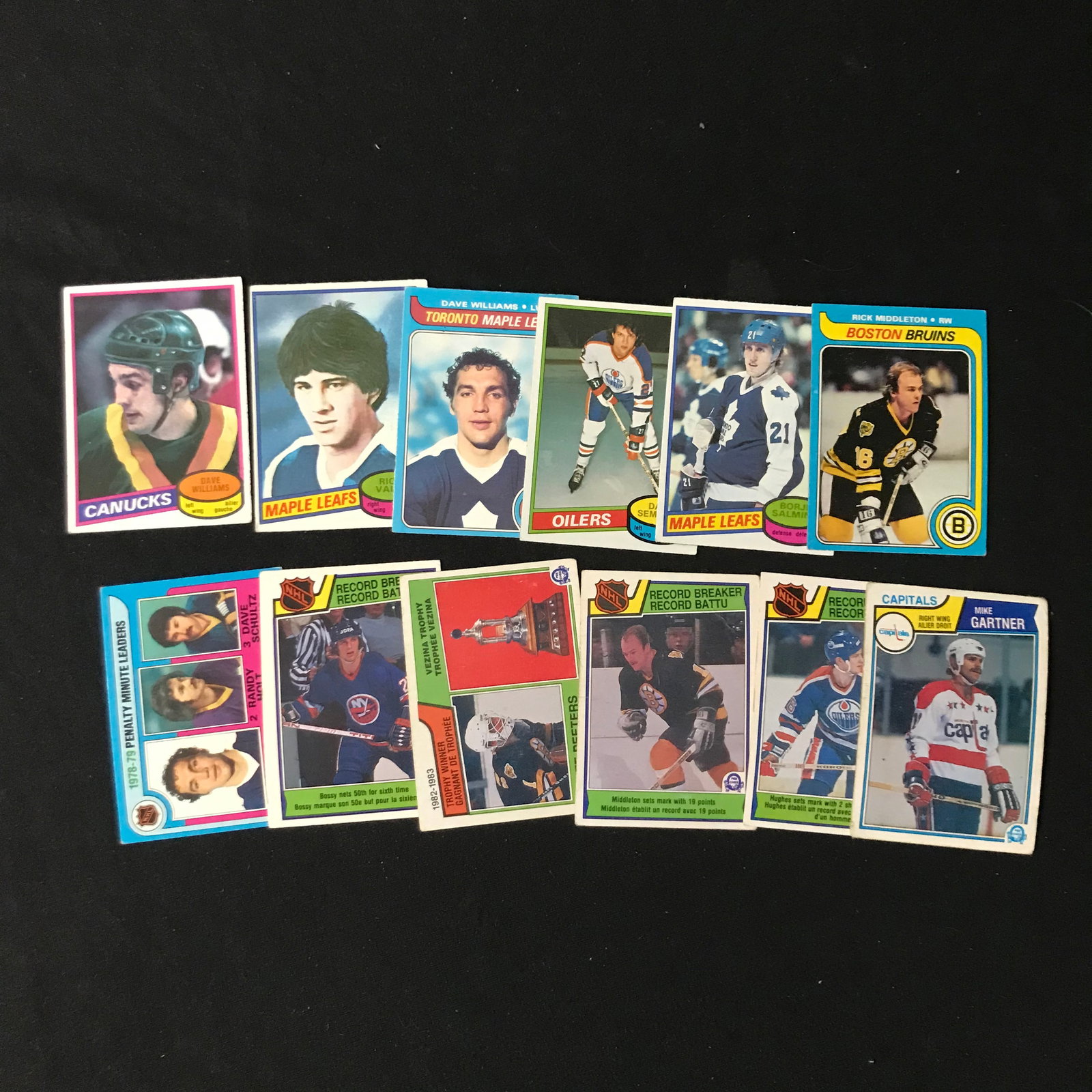 LOT OF 1970'S AND EARLY 80'S STAR HOCKEY CARDS: Prices are in Canadian dollars