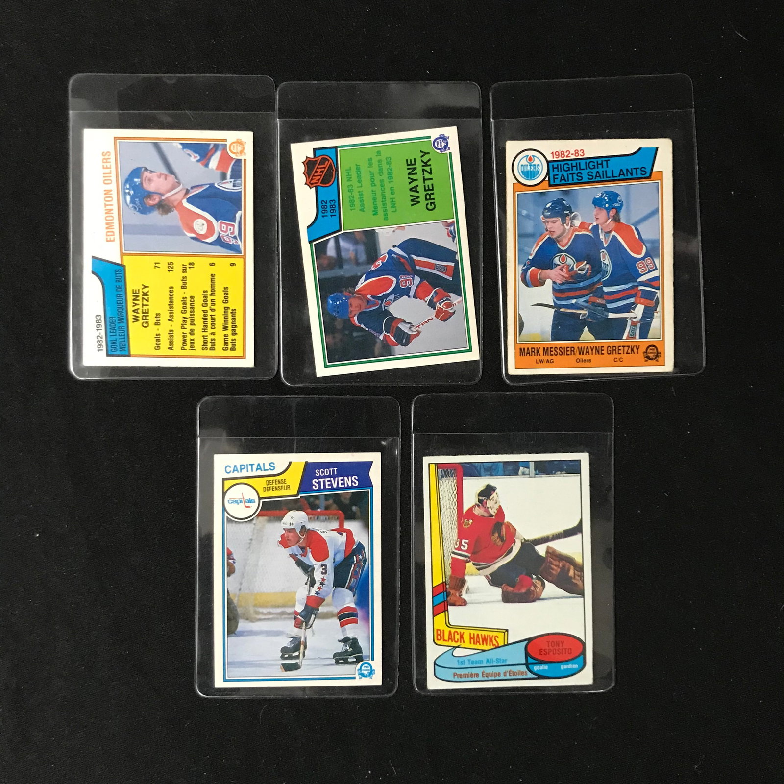 LOT OF 5 VINTAGE HOCKEY CARDS INCL. WAYNE GRETZKY: Prices are in Canadian dollars