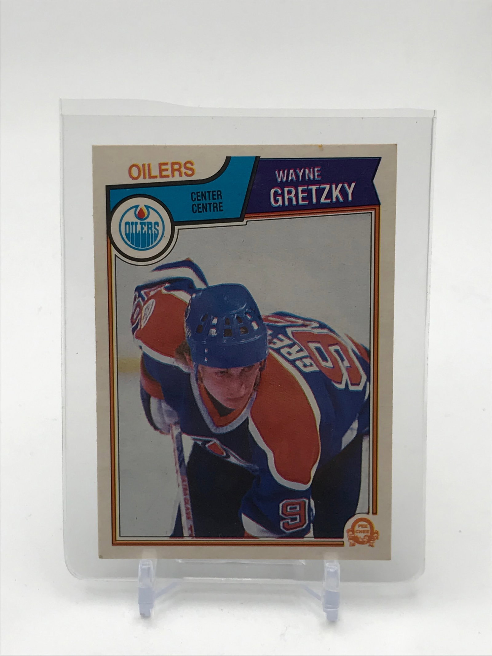 1983 WAYNE GRETZKY O-PEE-CHEE CARD NO. 29: Prices are in Canadian dollars