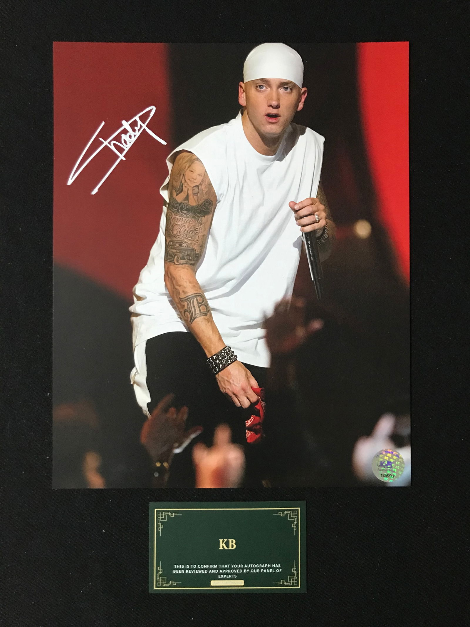 EMINEM SIGNED 8X10 PHOTO (KB AUTHENTICS COA) (1 of 1)