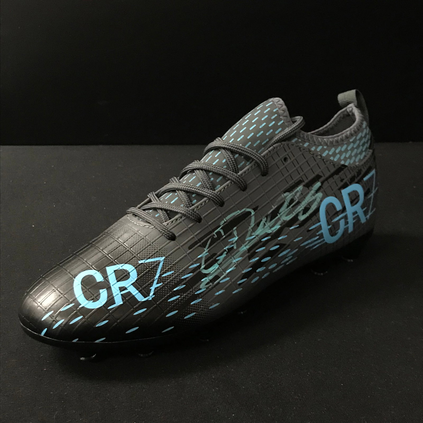 CRISTIANO RONALDO SIGNED FOOTBALL BOOT (WORLD AUTOS COA): Prices are in Canadian dollars