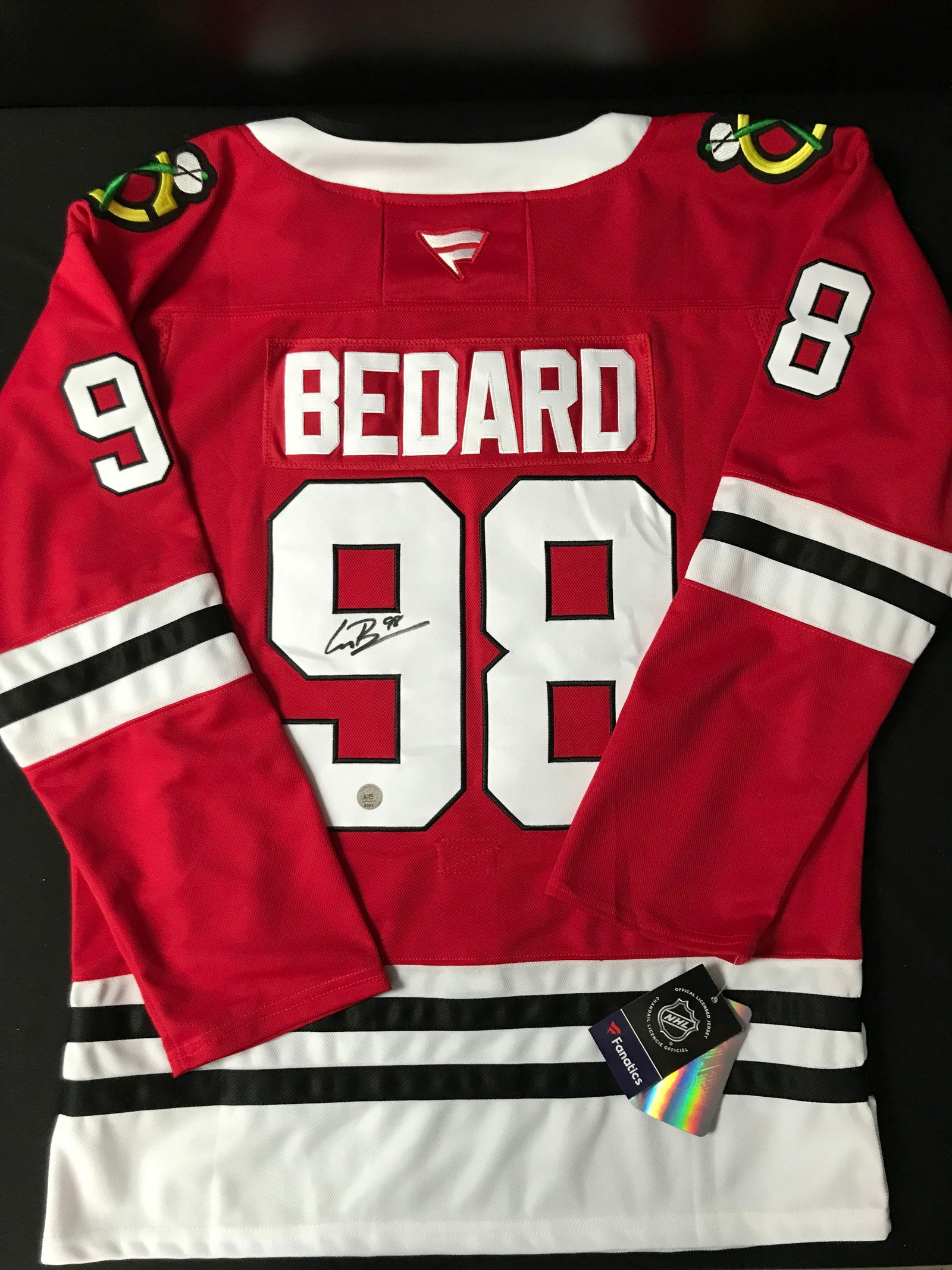CONNOR BEDARD SIGNED CHICAGO BLACKHAWKS JERSEY (KB AUTHENTICS COA) (1 of 3)