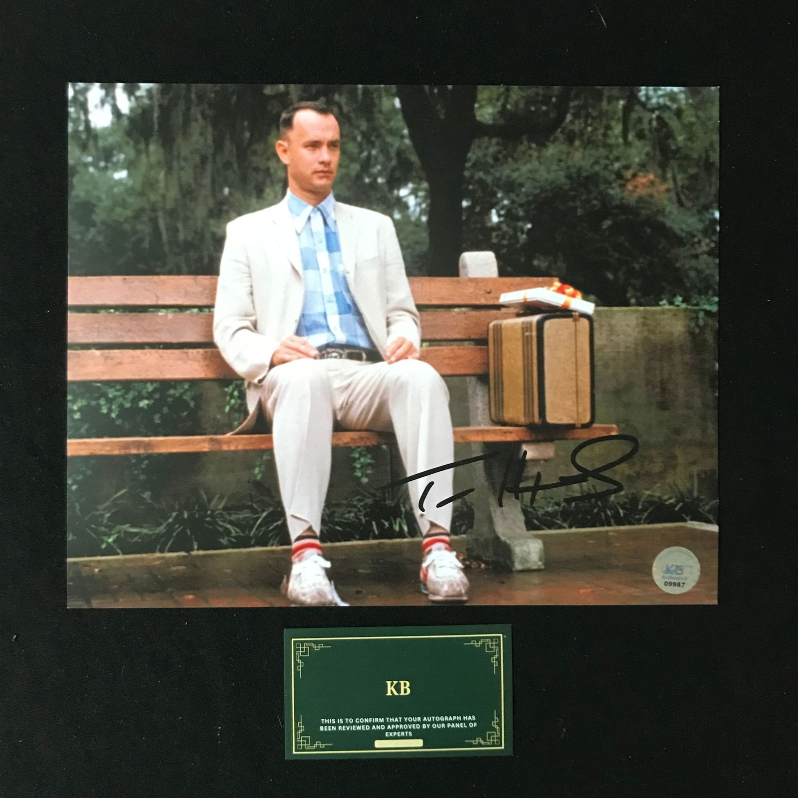 TOM HANKS SIGNED 8X10 PHOTO KB COA (1 of 1)