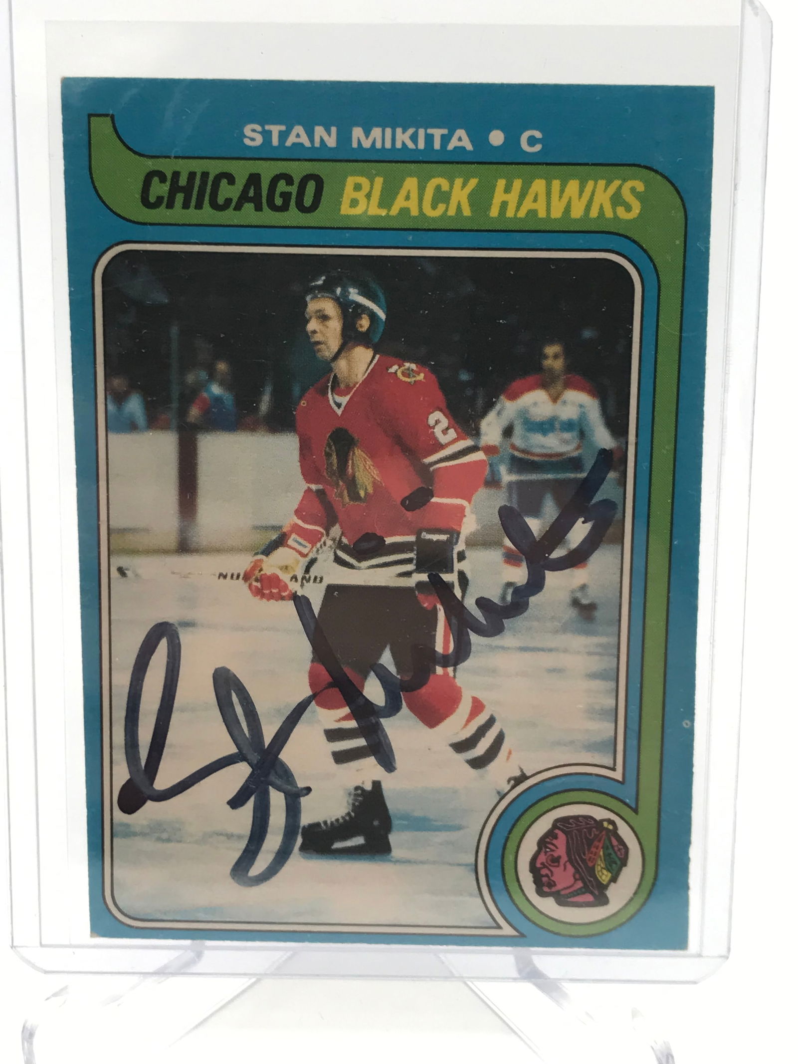 VINTAGE STAN MIKITA SIGNED HOCKEY CARD (1 of 1)