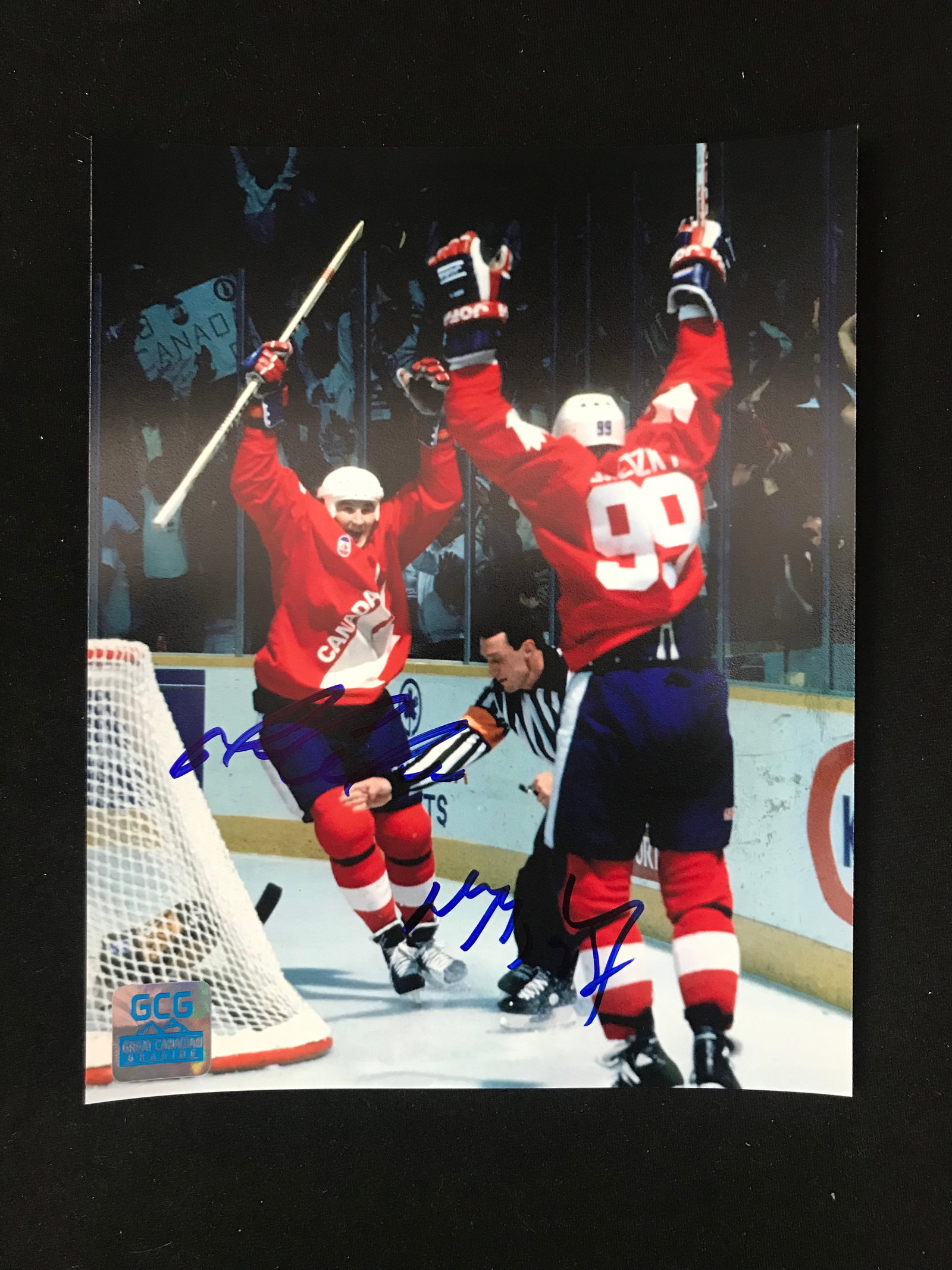 MARIO LEMIEUX AND WAYNE GRETZKY DUAL SIGNED 8X10 PHOTO GCG COA: Prices are in Canadian dollars