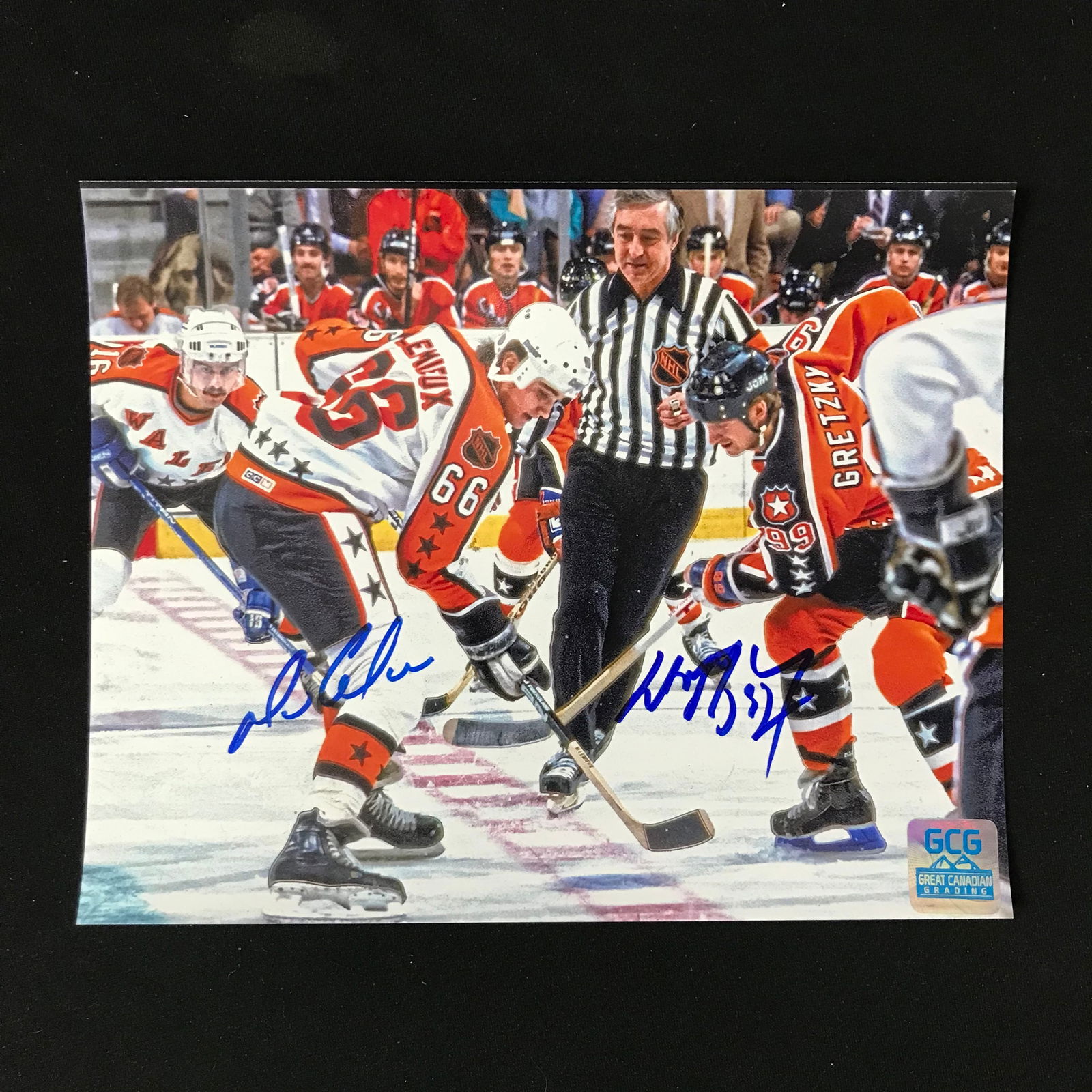 MARIO LEMIEUX & WAYNE GRETZKY SIGNED 8X10 PHOTO (GCG COA) (1 of 1)