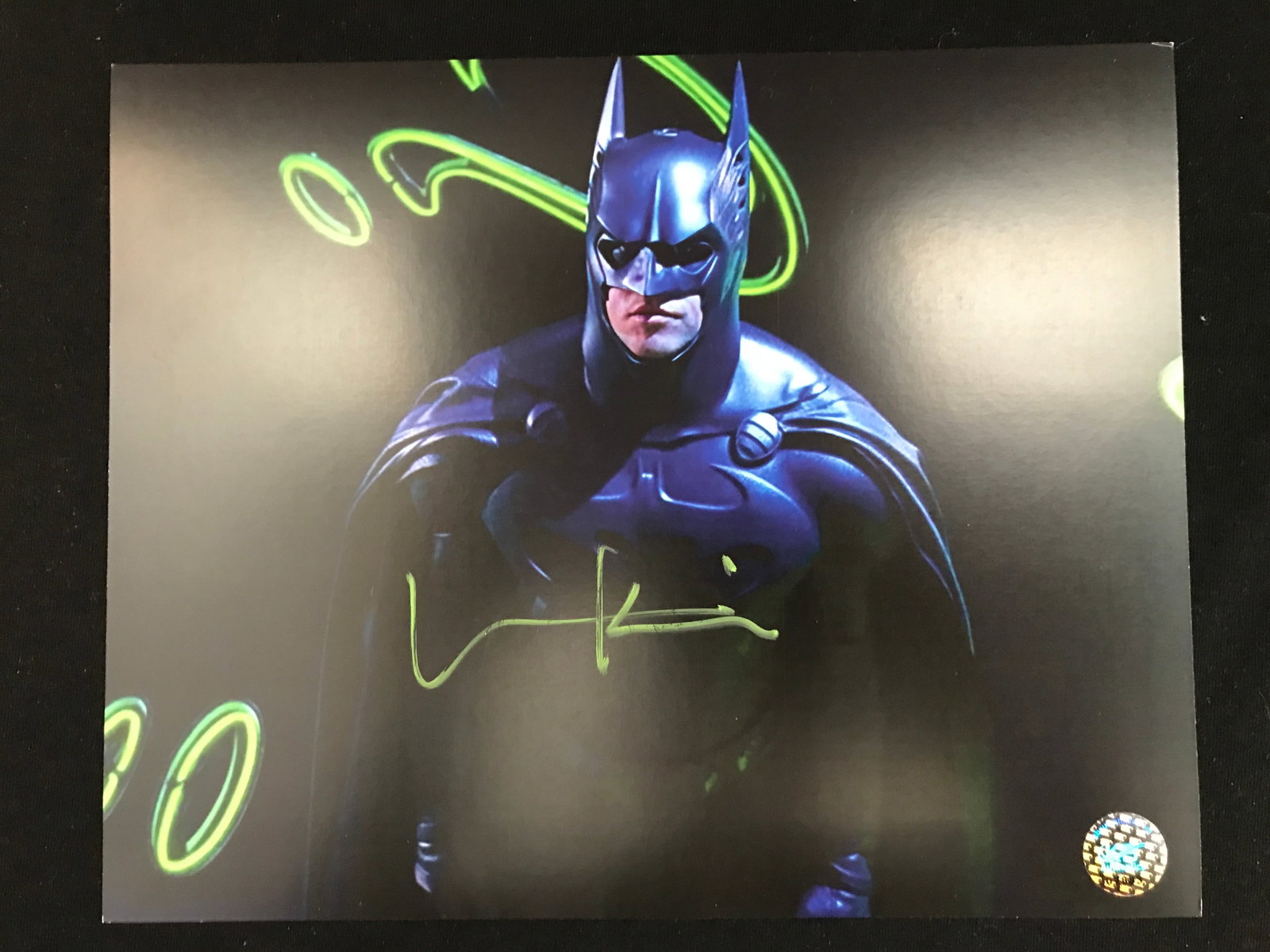 VAL KILMER SIGNED BATMAN 8X10 (KB AUTHENTICS COA): Prices are in Canadian dollars
