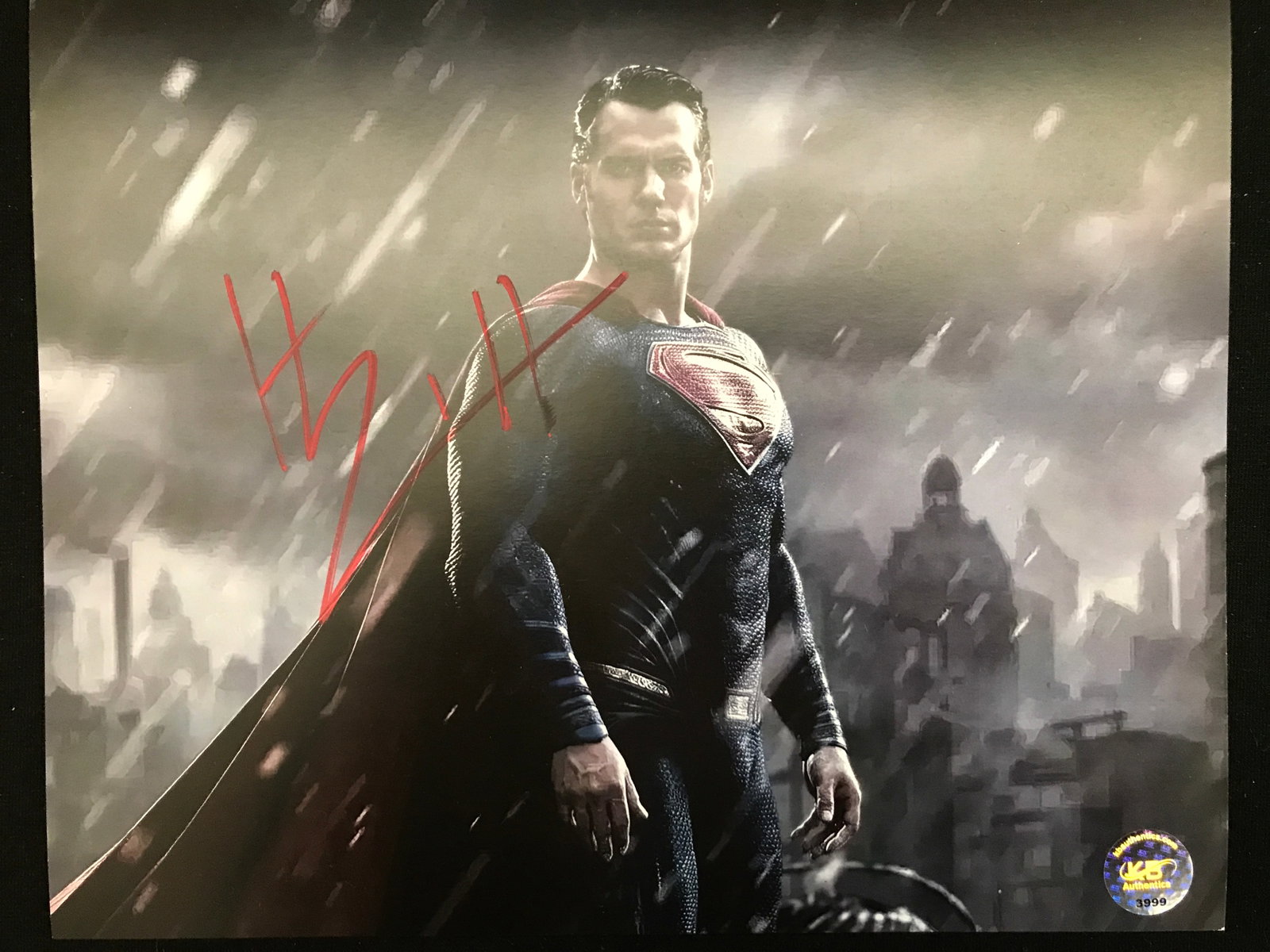 HENRY CAVILL SIGNED SUPERMAN 8X10 (KB AUTHENTICS COA): Prices are in Canadian dollars