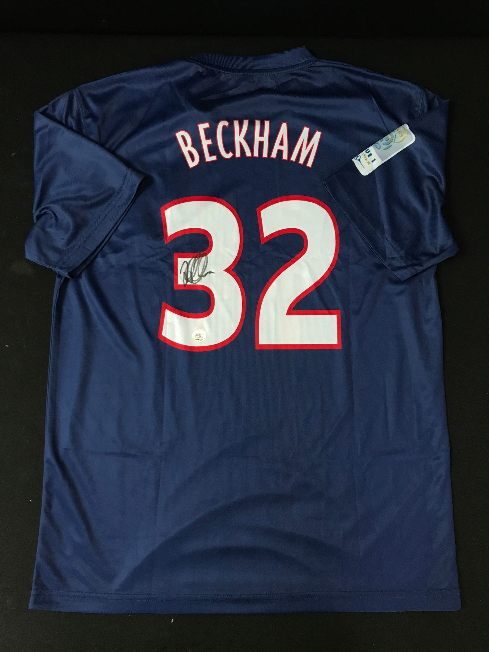 DAVID BECKHAM SIGNED JERSEY (KB AUTHENTICS COA) (1 of 3)