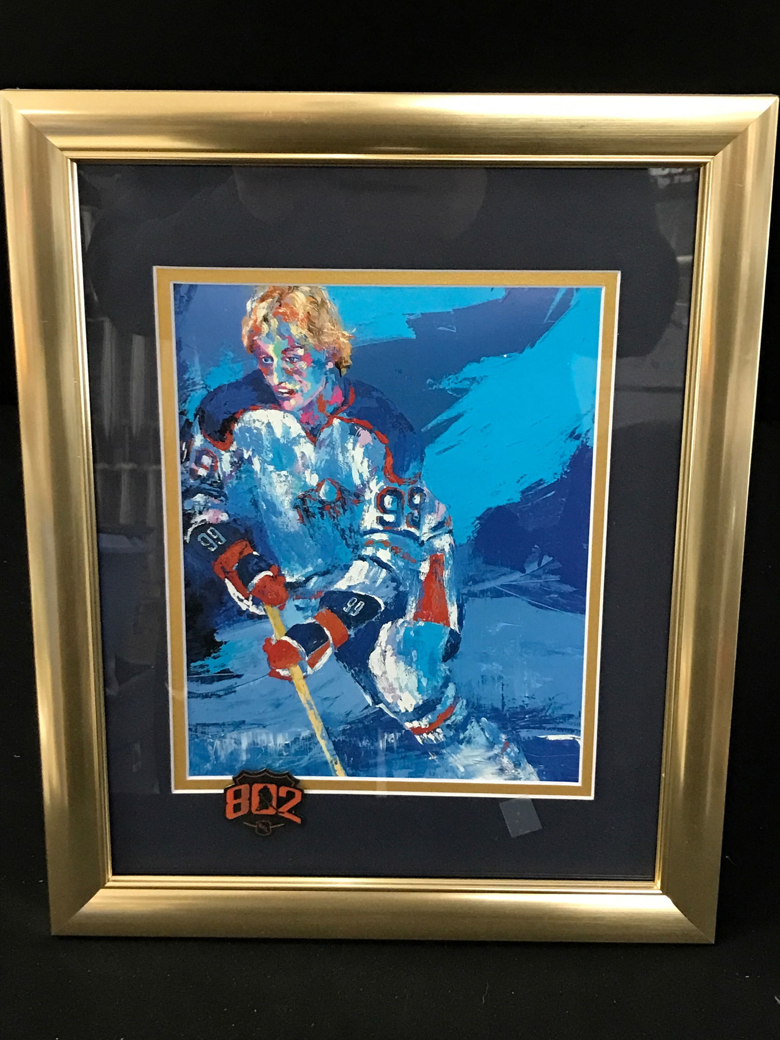 LEROY NEIMAN SIGNED AND FRAMED WAYNE GRETZKY PRINT (1 of 1)