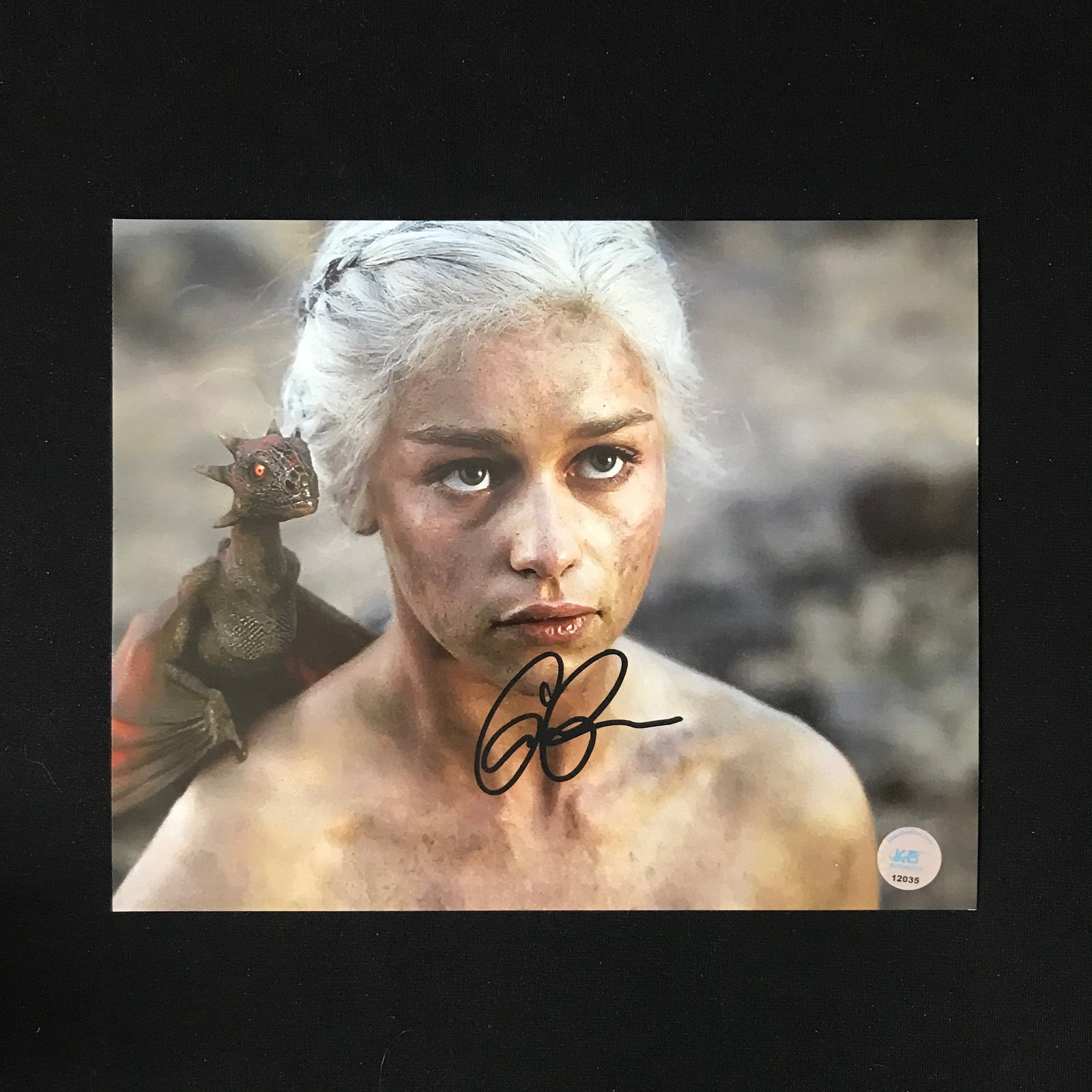 EMILIA CLARKE SIGNED GAME OF THRONES 8X10 (KB COA): Prices are in Canadian dollars