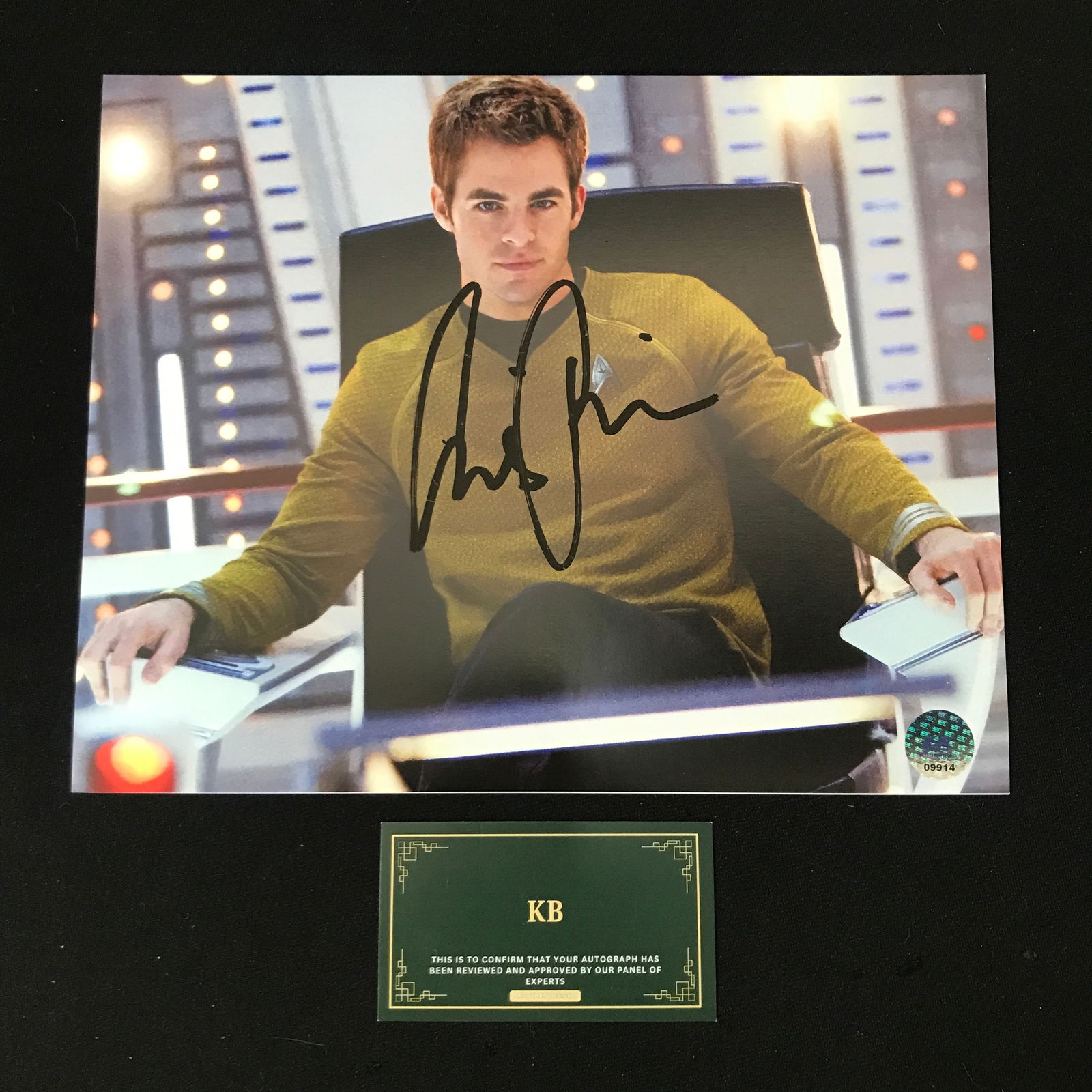 CHRIS PINE SIGNED STAR TREK 8X10 (KB COA) (1 of 1)