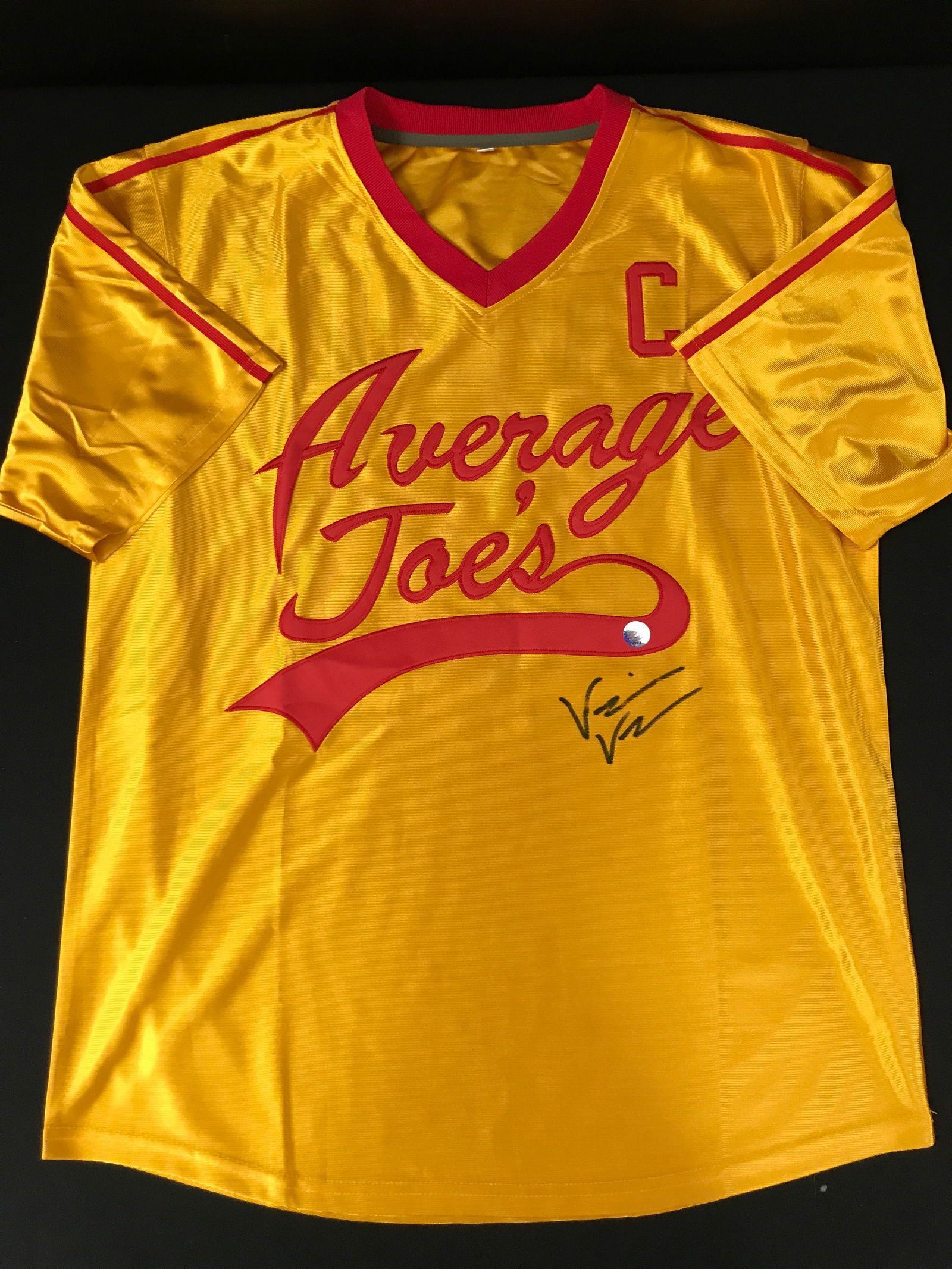 VINCE VAUGHN SIGNED AVERAGE JOES JERSEY (KB COA) (1 of 3)