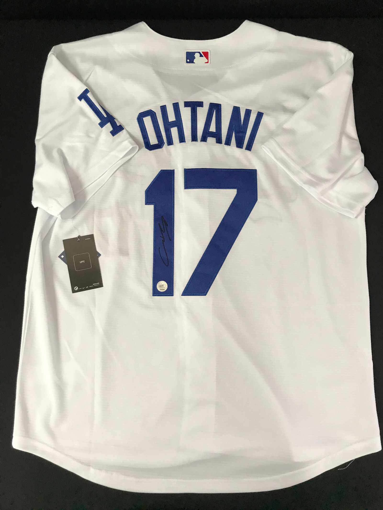 SHOHEI OHTANI SIGNED LOS ANGELES DODGERS JERSEY (KB AUTHENTICS COA) (1 of 3)