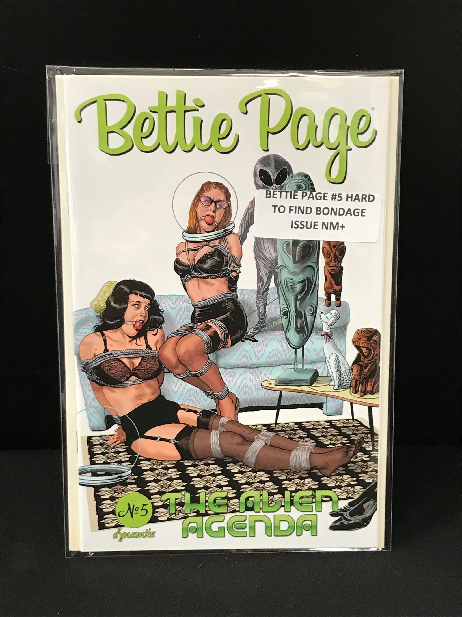DYNAMITE COMICS NO.5 BETTIE PAGE (1 of 1)