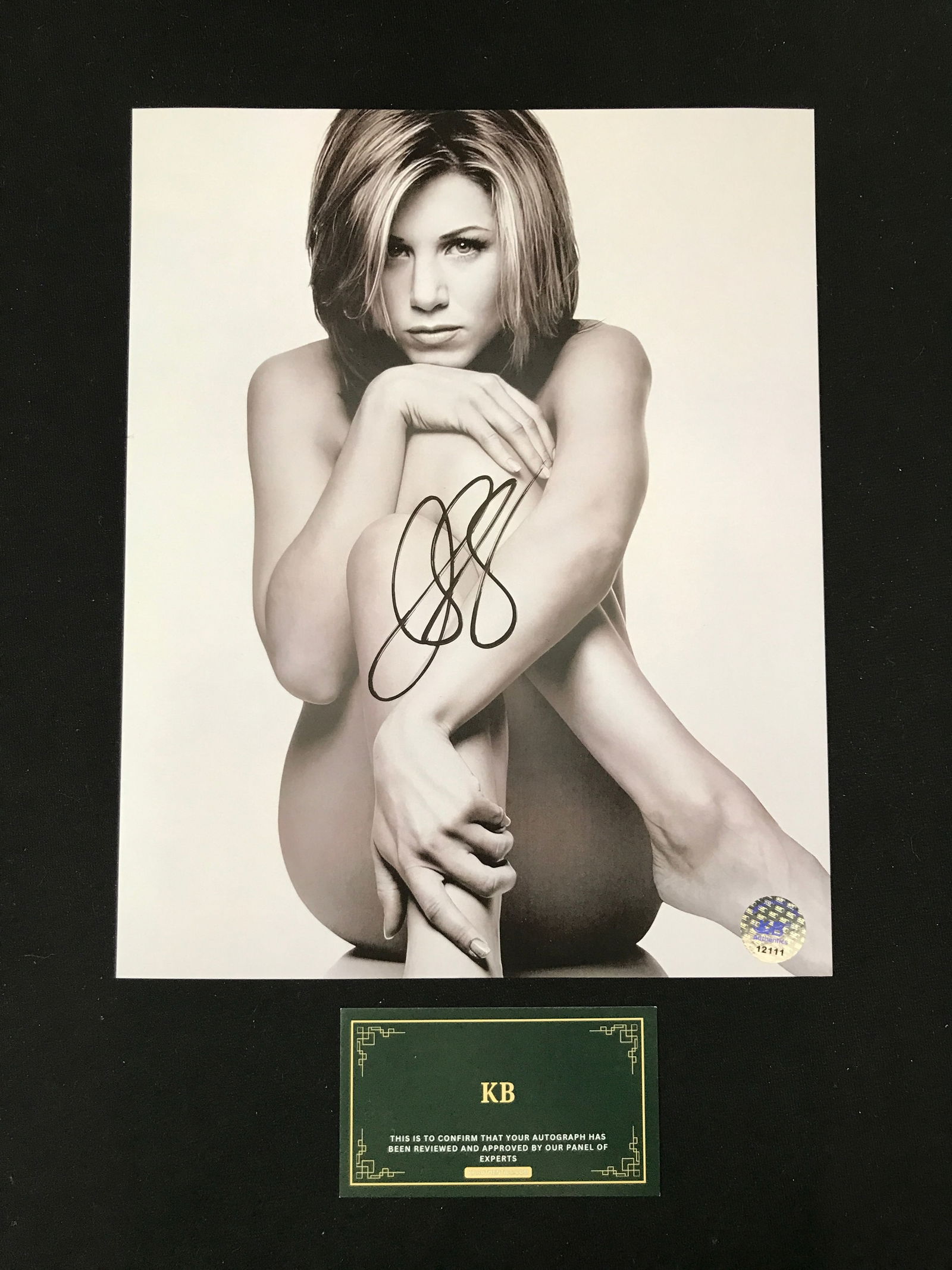 JENNIFER ANISTON SIGNED 8X10 (KB AUTHENTICS COA) (1 of 1)