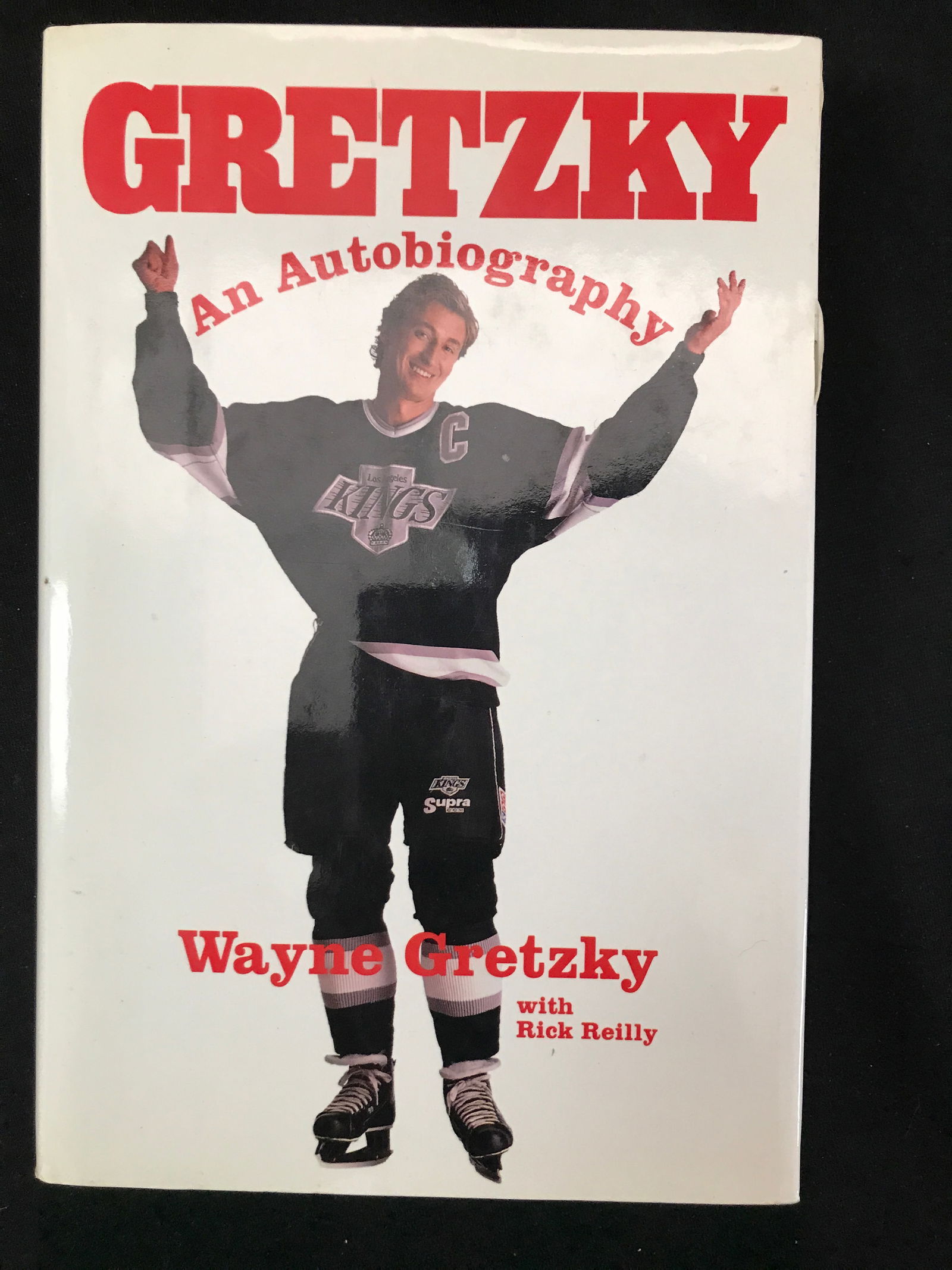 LTD. EDITION WAYNE GRETZKY SIGNED AUTOBIOGRAPHY HARD COVER BOOK 6. (1 of 2)