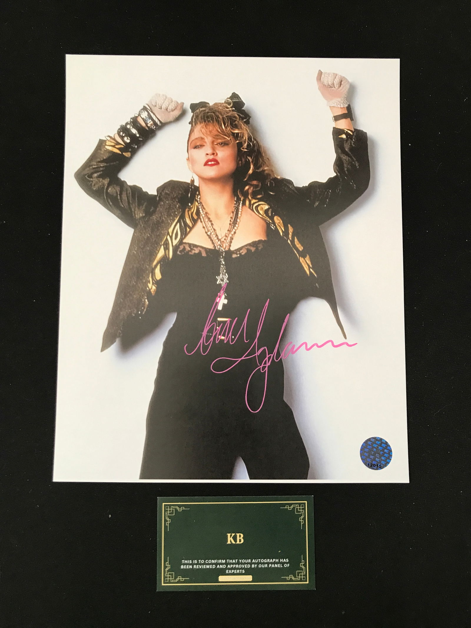 MADONNA SIGNED 8X10 (KB COA) (1 of 1)