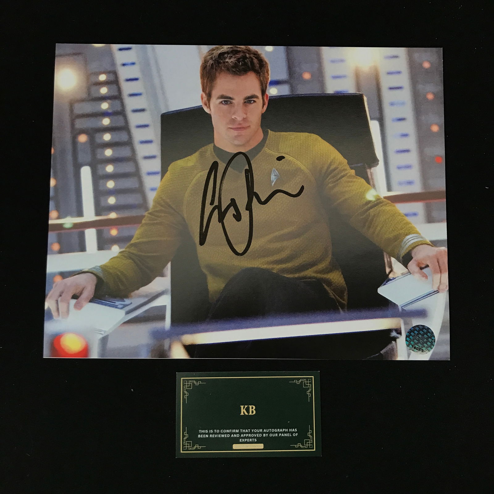 CHRIS PINE SIGNED STAR TREK 8X10 (KB COA) (1 of 1)