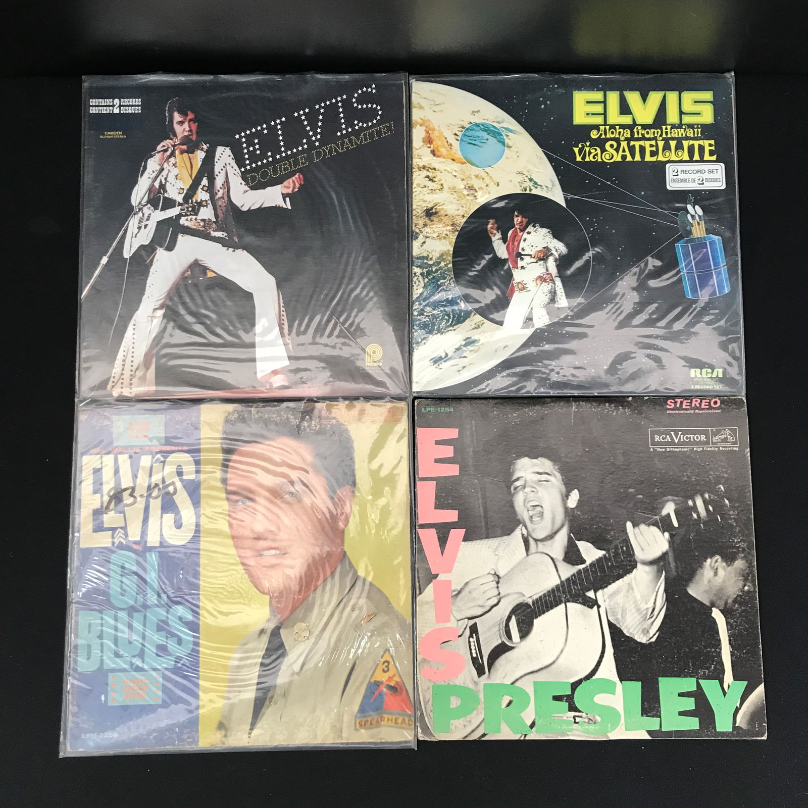 LOT OF 4 VINTAGE ELVIS PRESLEY RECORDS (1 of 1)