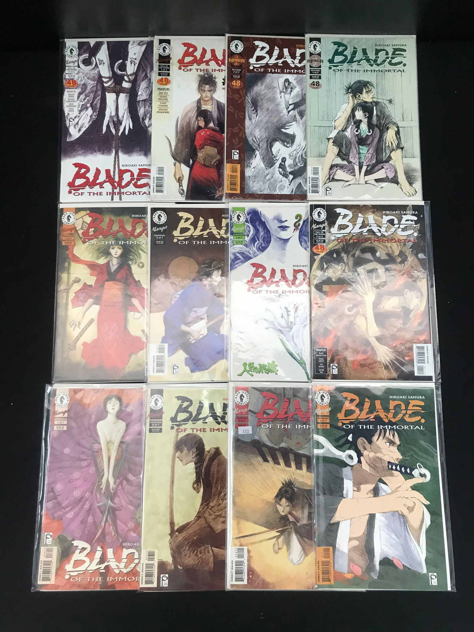LOT OF 12 BLADE COMICS (DARK HORSE COMICS (1 of 1)