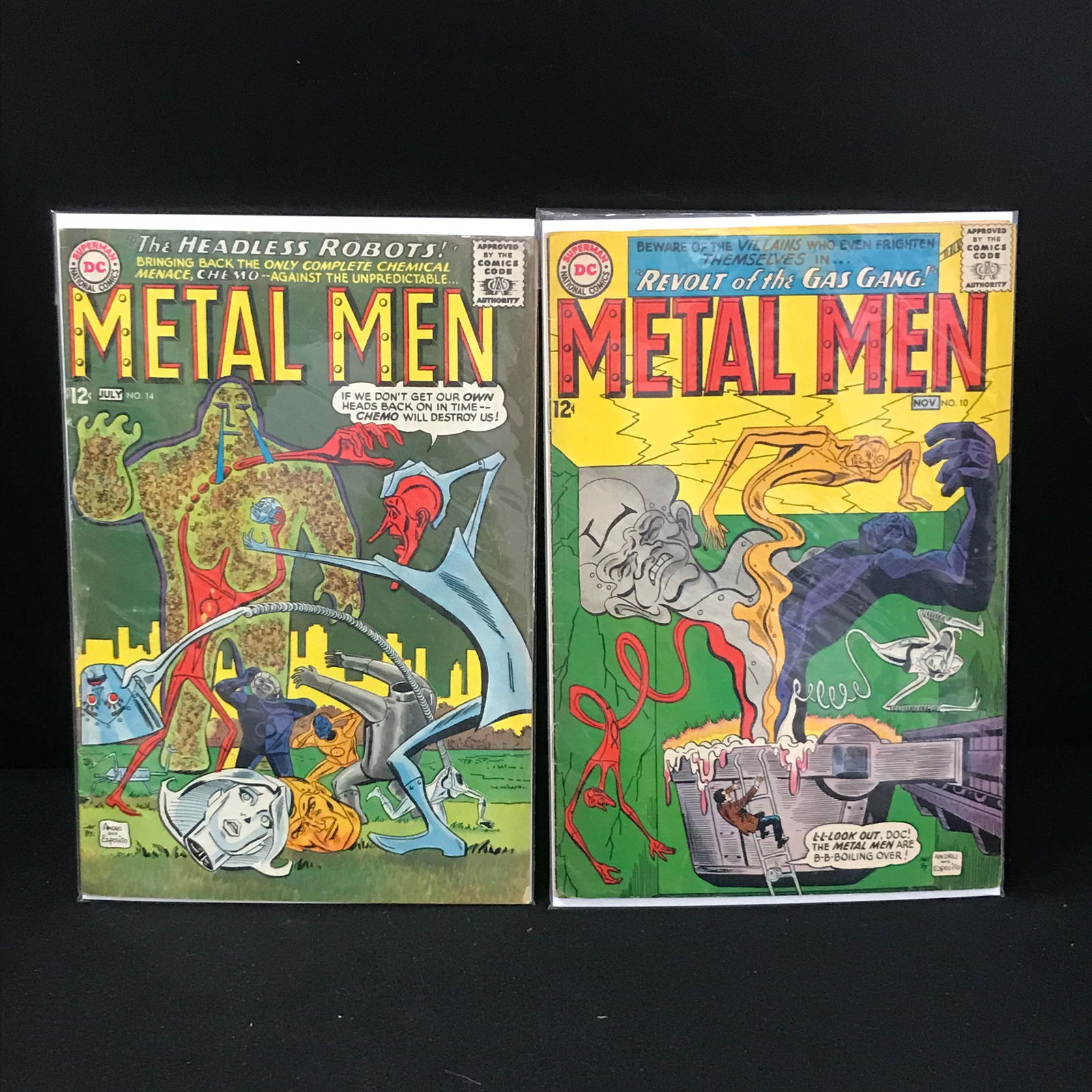 LOT OF 2 METAL MEN COMICS (DC COMICS) (1 of 1)