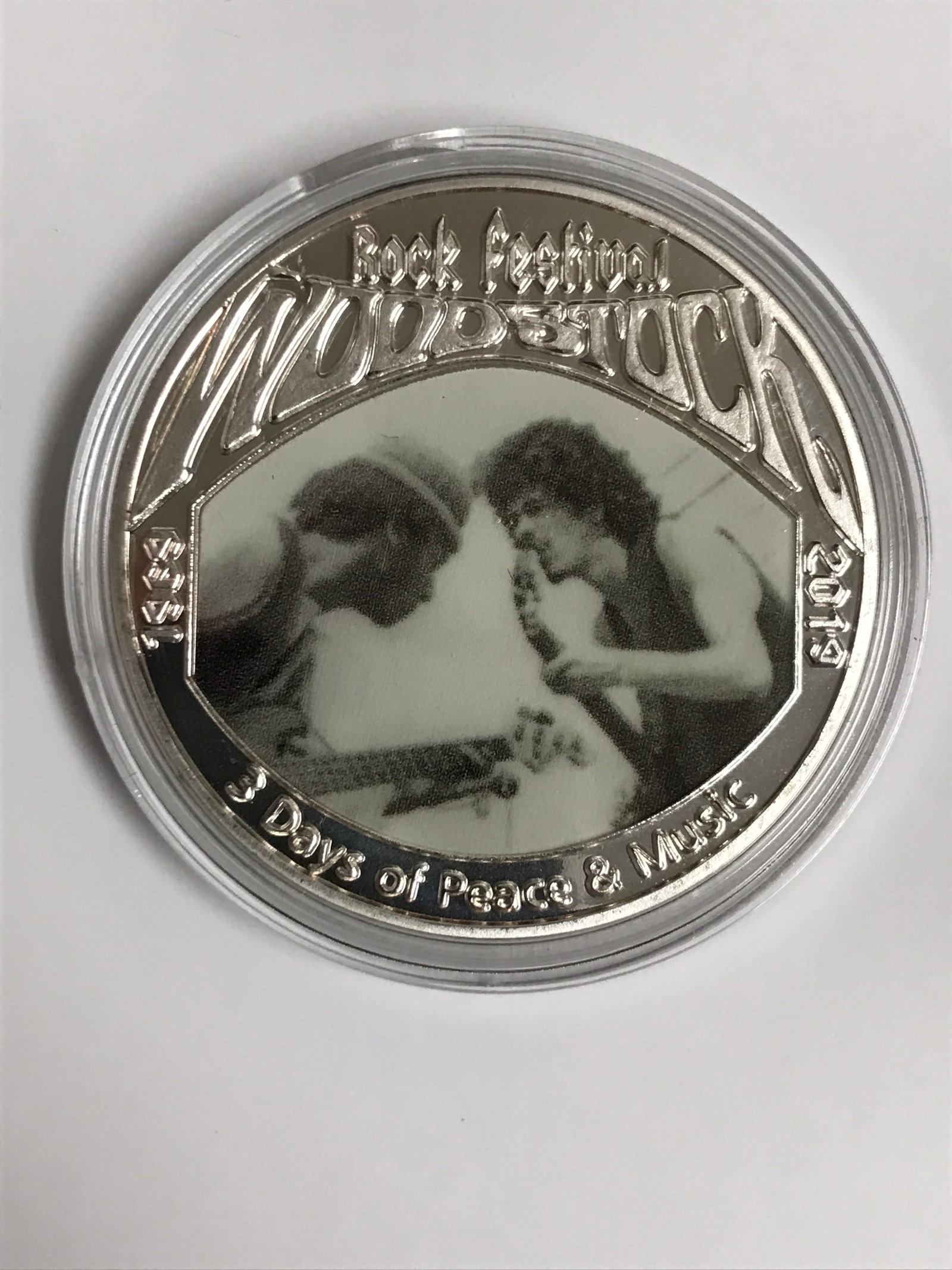 WOODSTOCK 50 YEARS ANIIVERSARY SILVER COIN (1 of 2)