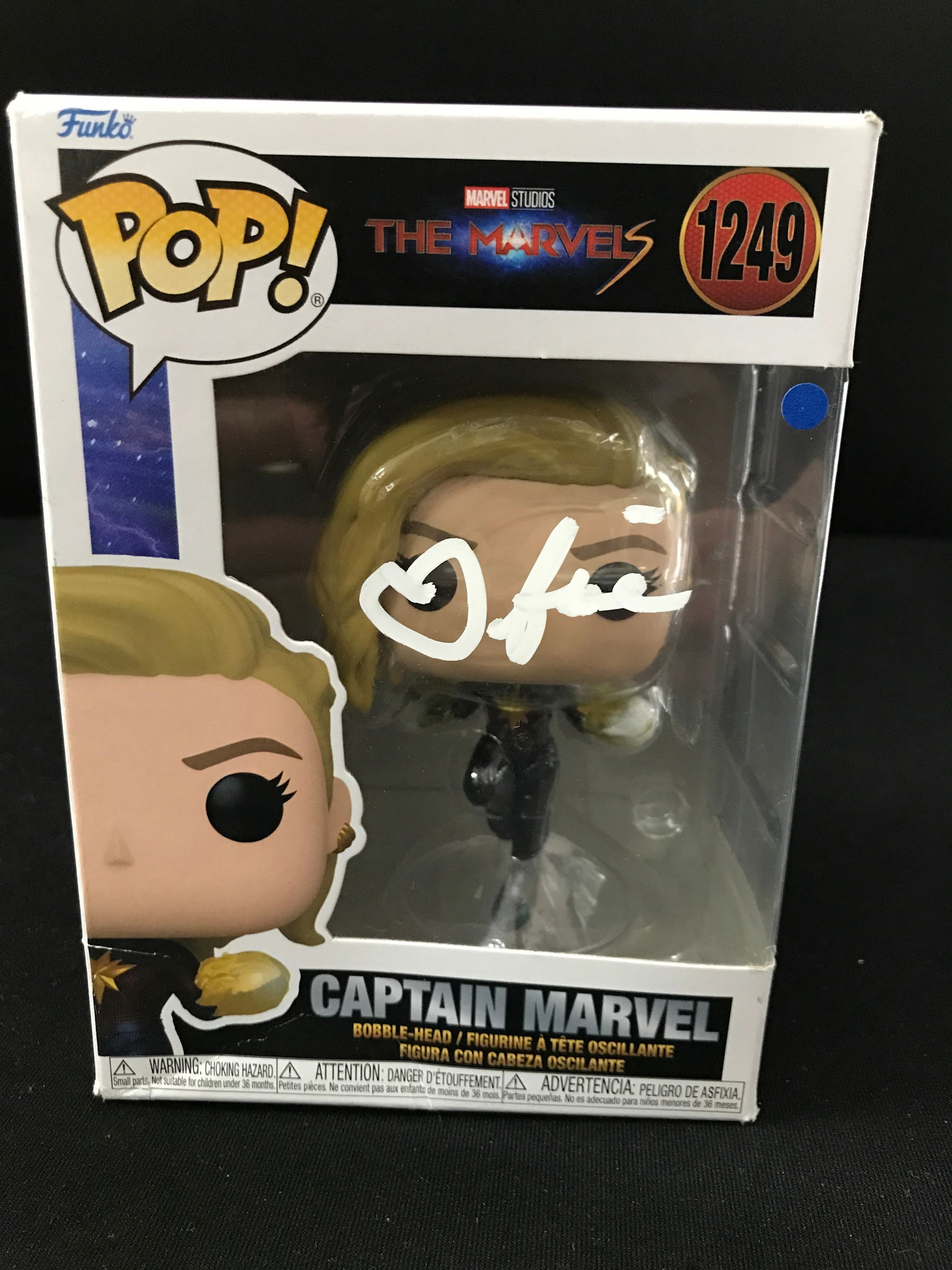 BRIE LARSON SIGNED CAPTAIN MARVEL FUNKO POP KB COA (1 of 2)