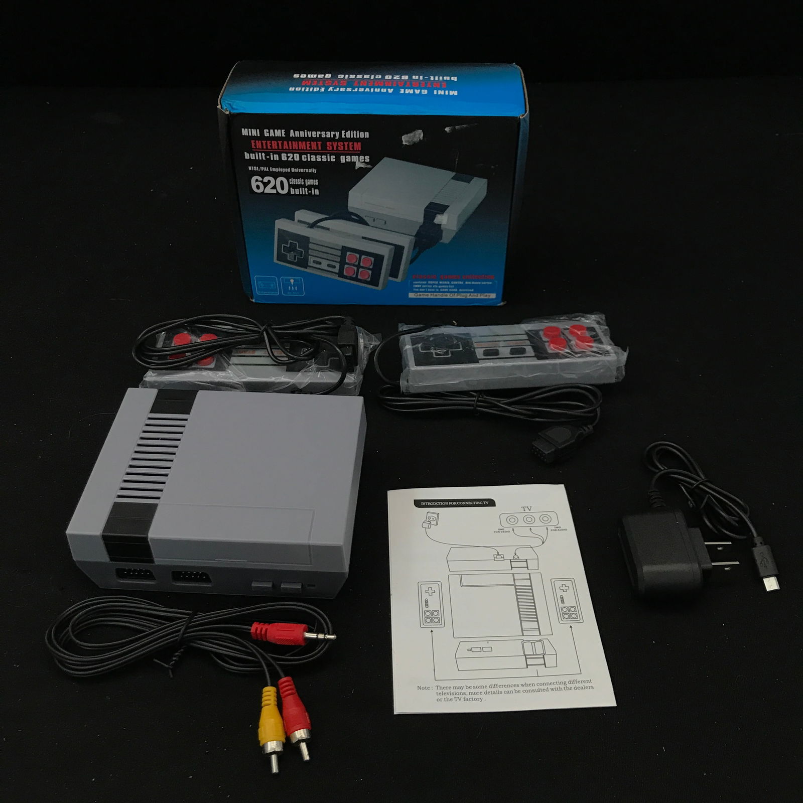 Mini TV Video Game Built In 620 Classic Games Console Handheld (1 of 1)