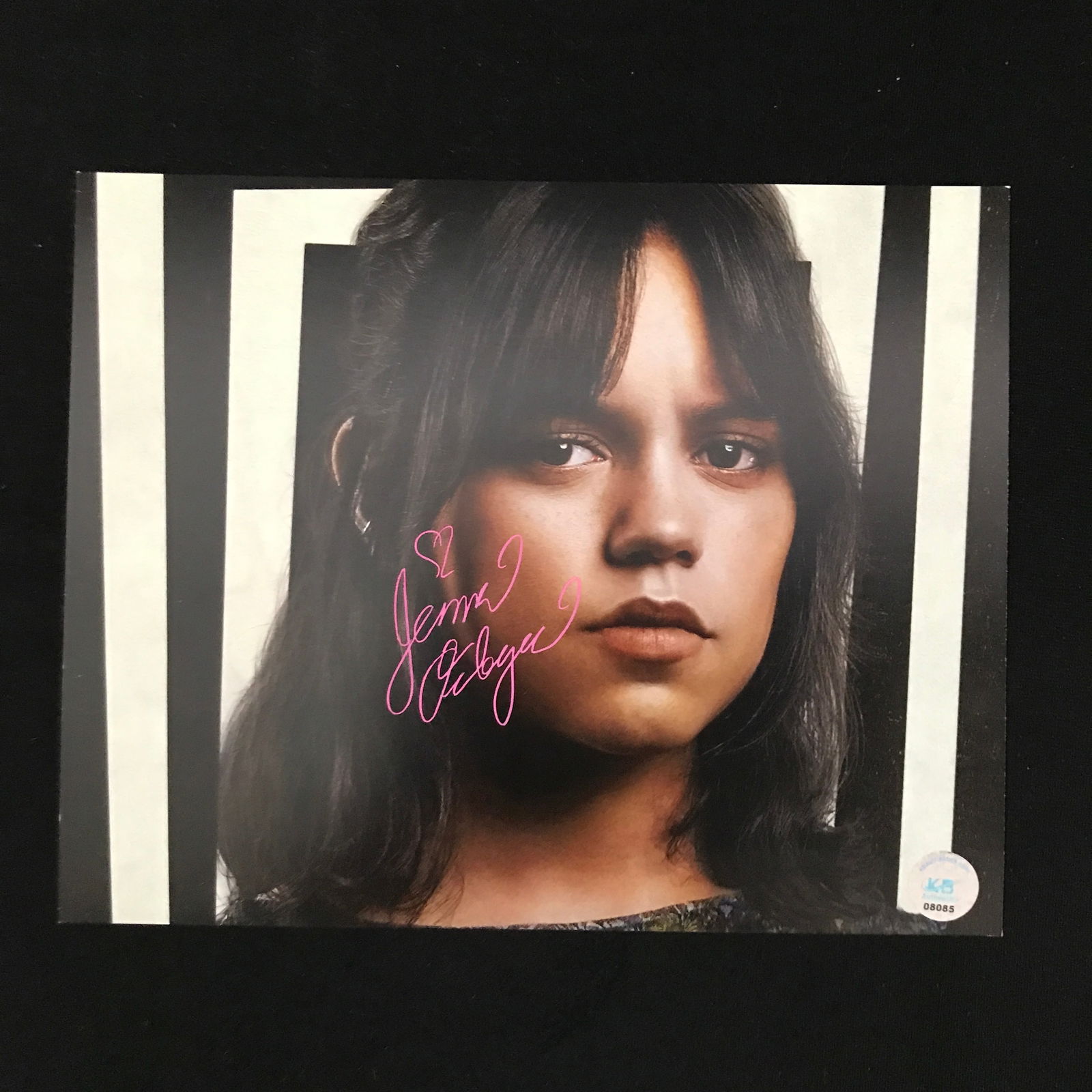 JENNA ORTEGA SIGNED 8X10 PHOTO KB AUTHENTICS COA (1 of 1)