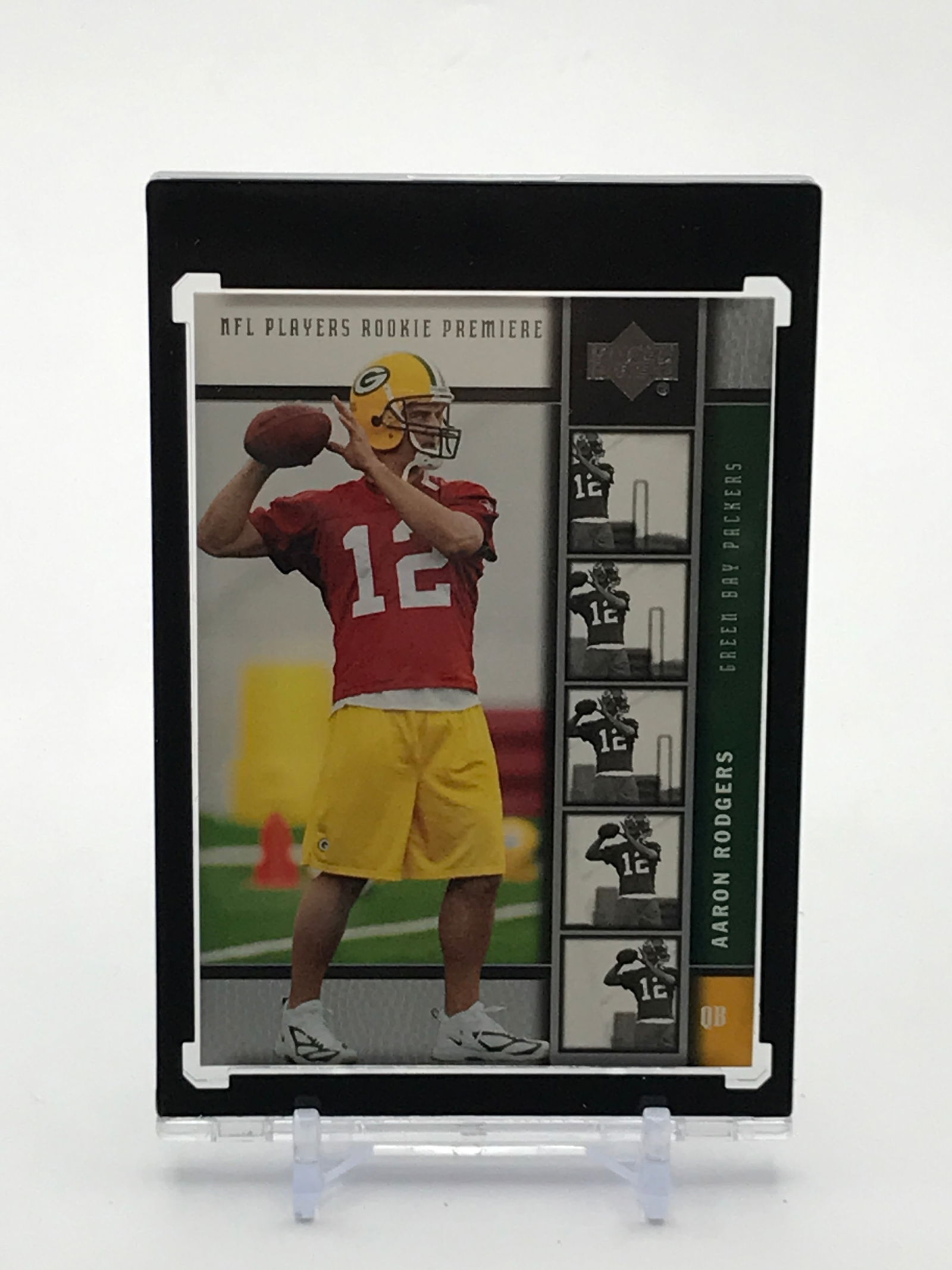 2005 UPPER DECK AARON ROGERS ROOKIE CARD (1 of 2)