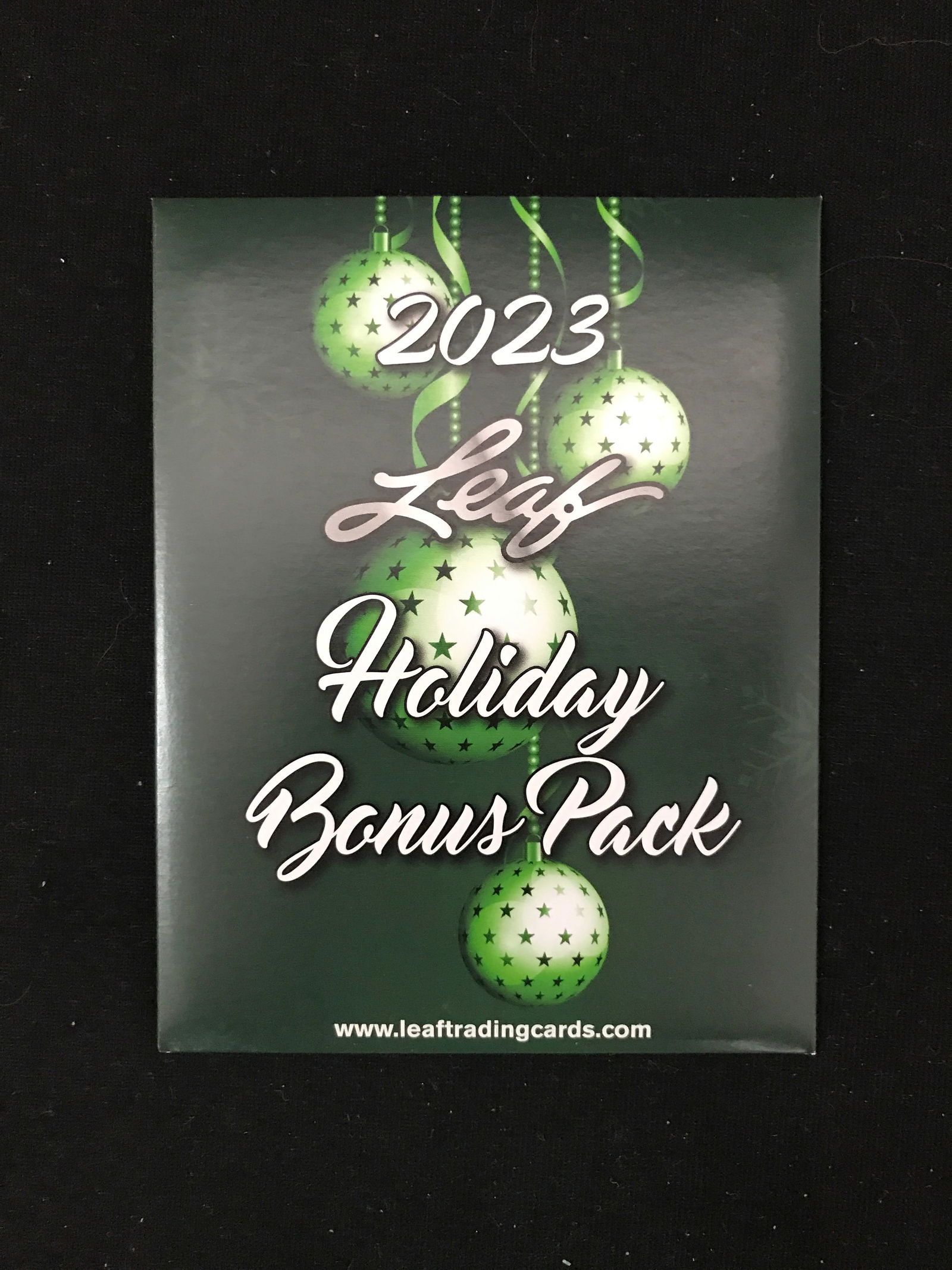 1/1 2023 LEAF HOLIDAY BONUS PACK (1 of 1)