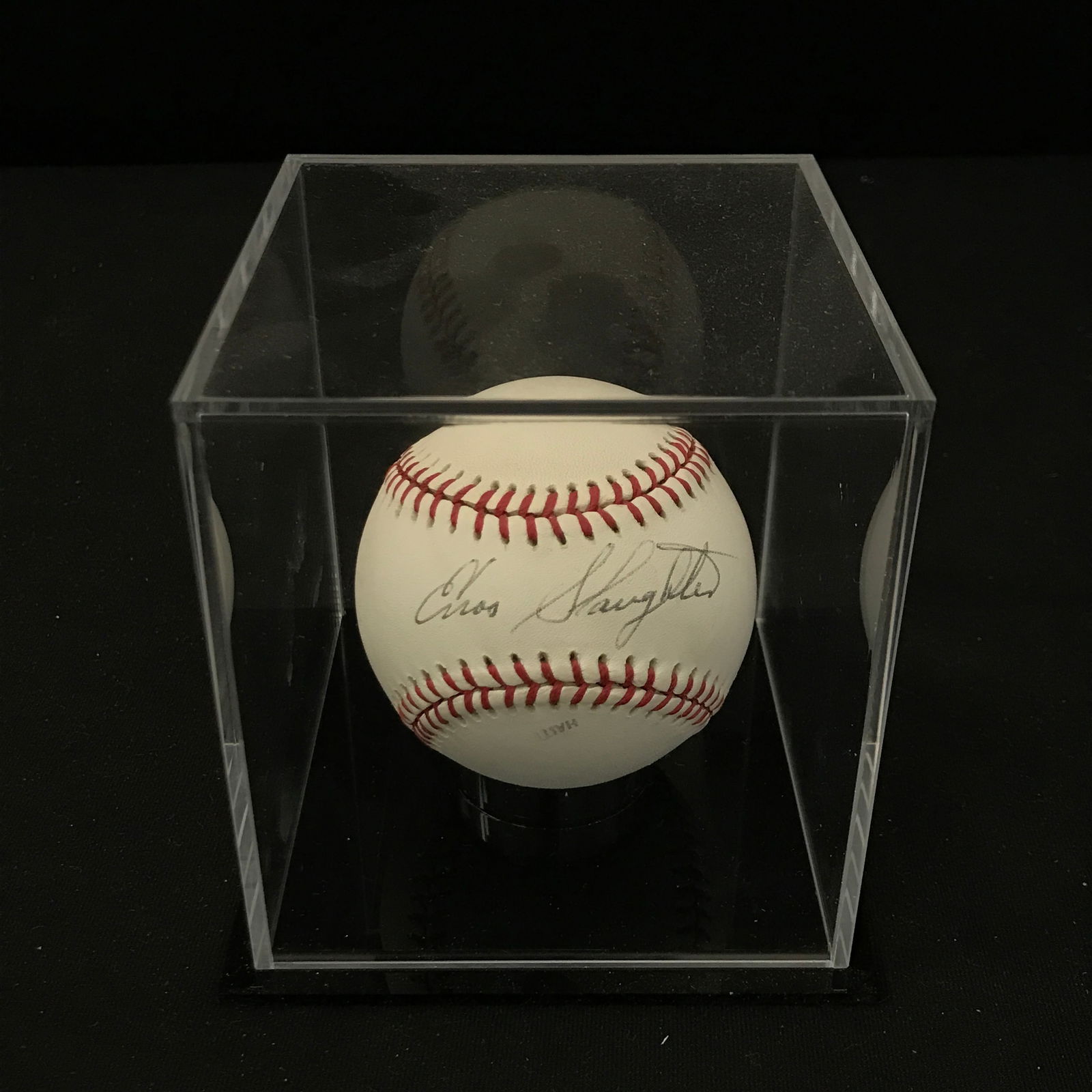 ENOS SLAUGHTER SIGNED BASEBALL IN CASE (1 of 1)