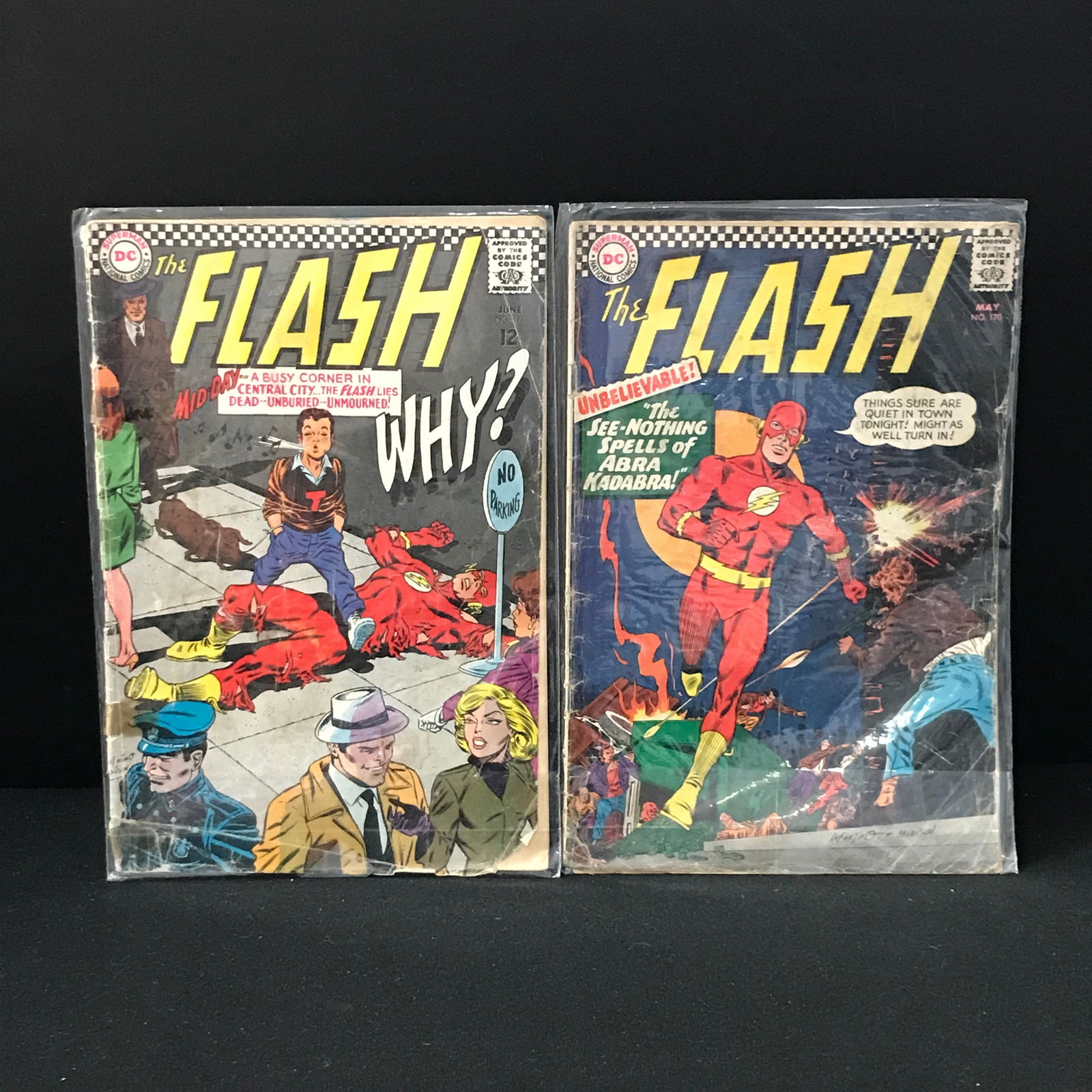 LOT OF 2 THE FLASH COMICS (DC COMICS) (1 of 1)