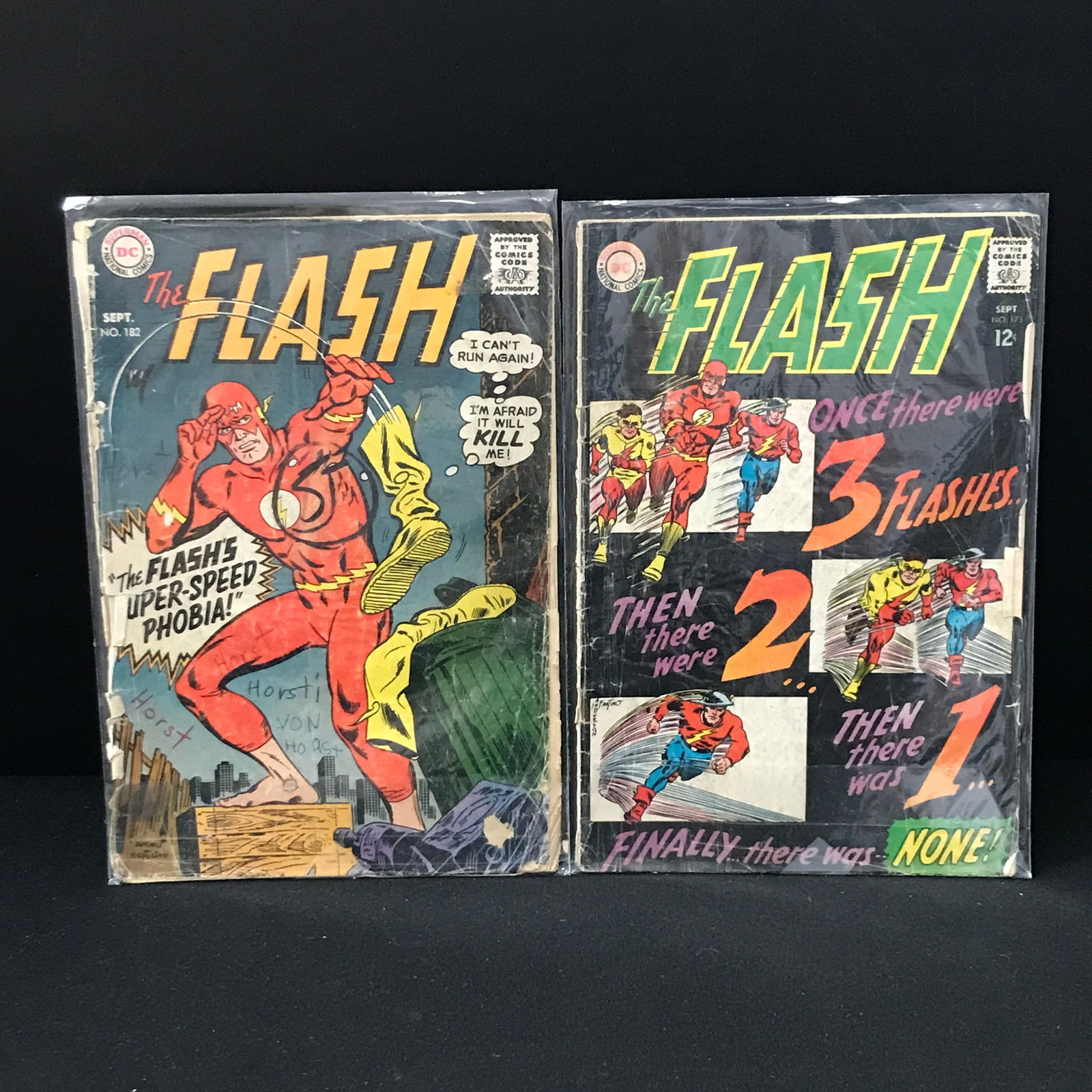 LOT OF 2 THE FLASH COMICS (DC COMICS) (1 of 1)