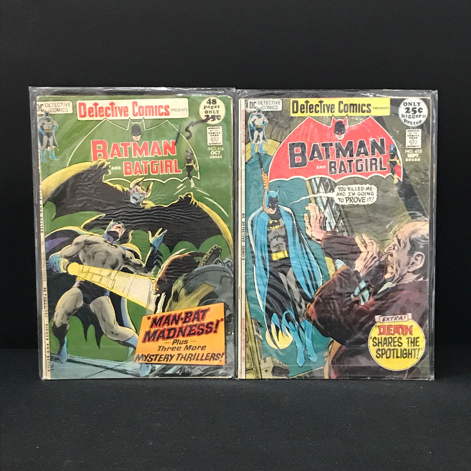 LOT OF 2 BATMAN AND BATGIRL COMICS (DC COMICS) (1 of 1)