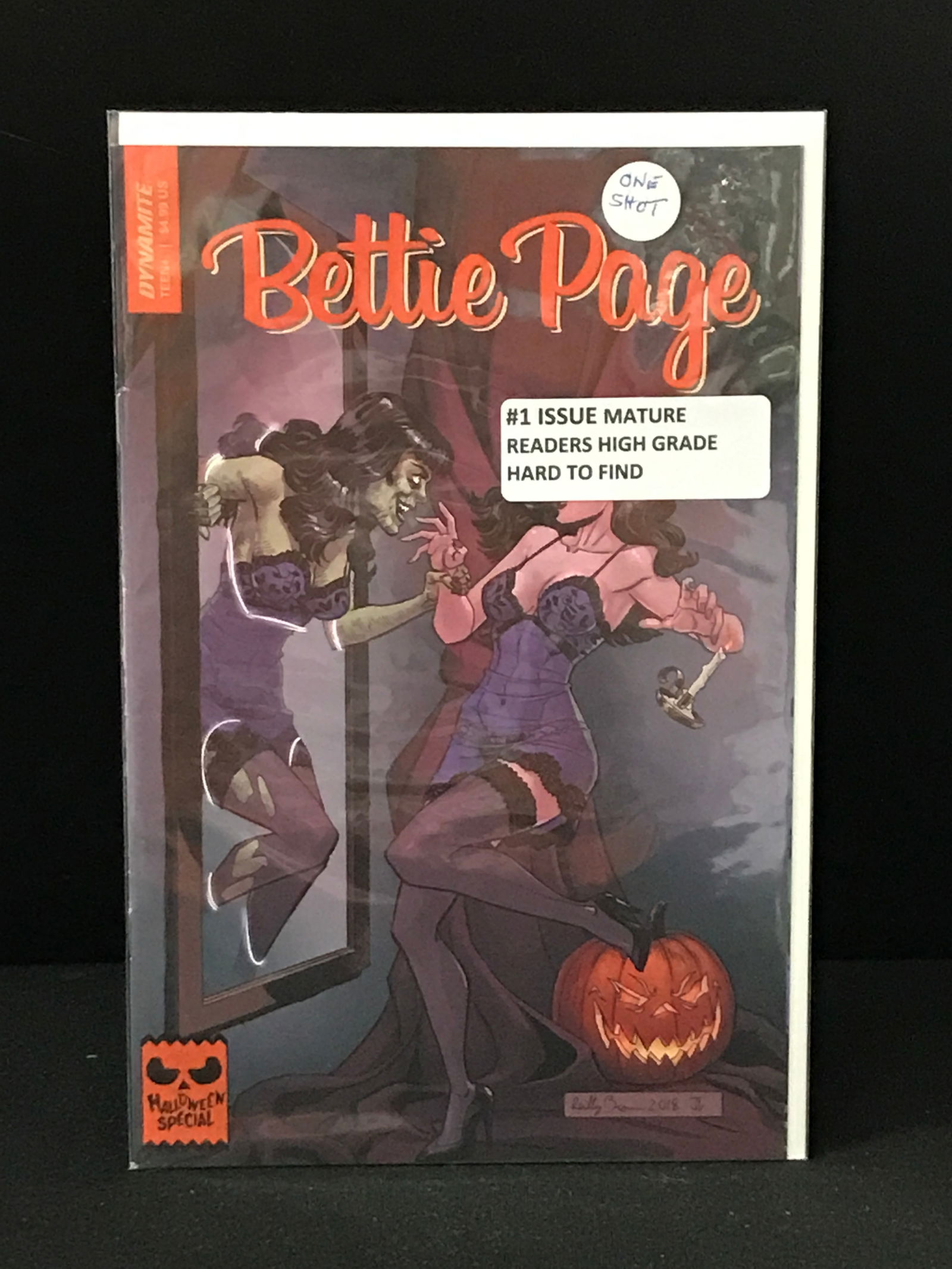 DYNAMITE COMICS NO.1 BETTIE PAGE (1 of 1)