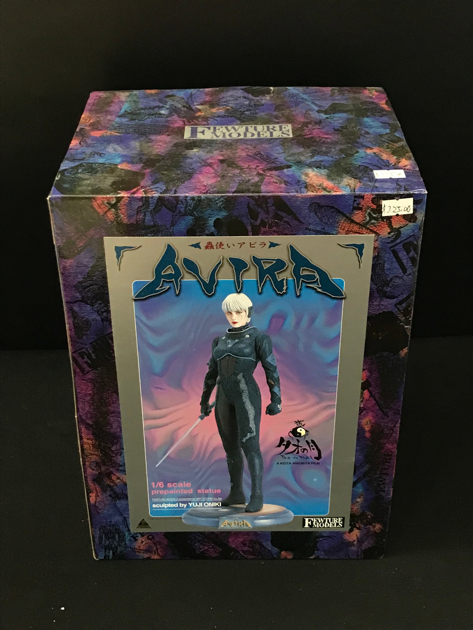 FEWTURE MODELS - 1/6 SCALE PREPATINED STATUE OF AVIRA NEW IN BOX: Prices are in Canadian dollars