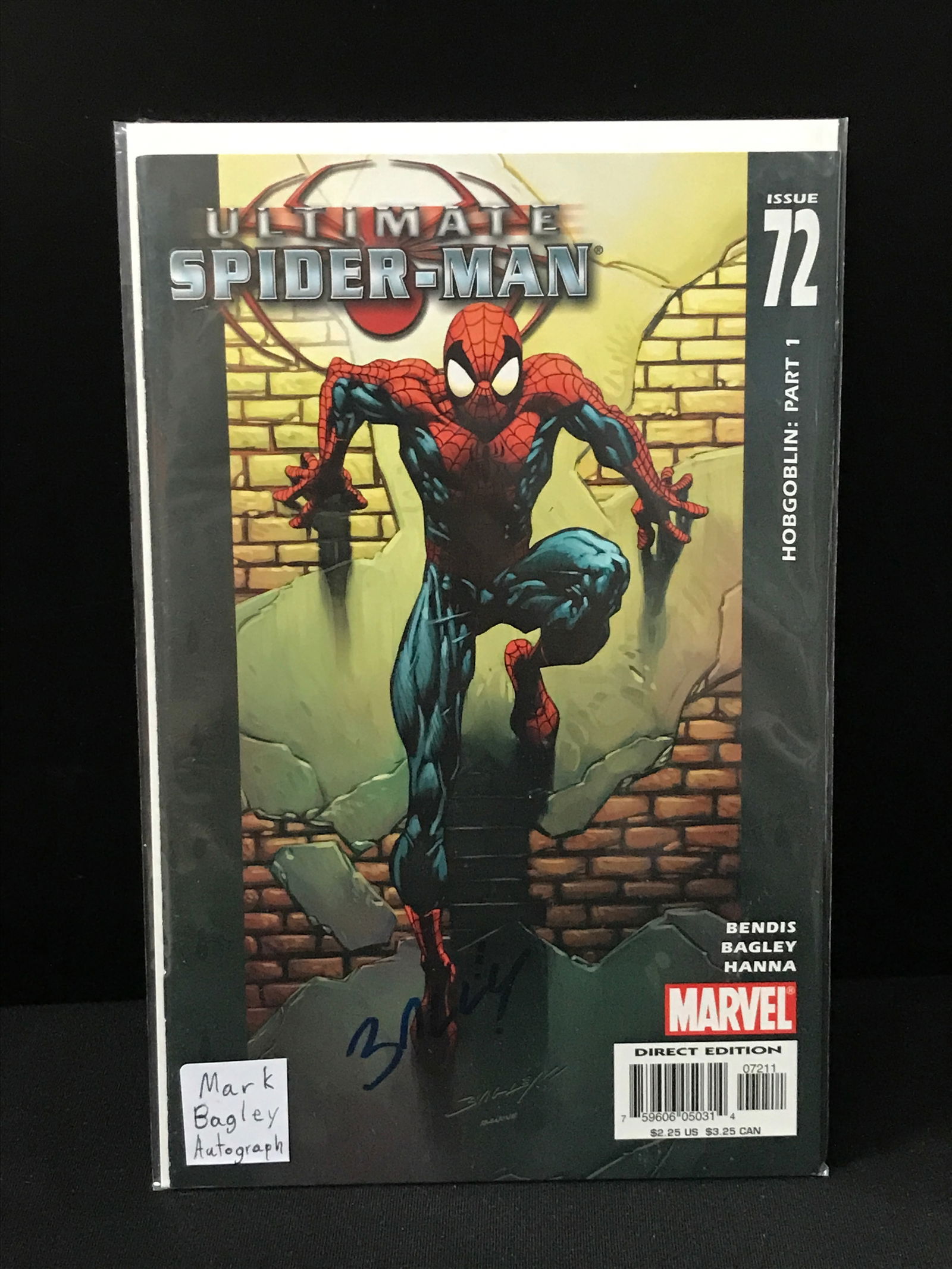 MARAVEL COMICS NO.72 ULTIMATE (SIGNED BY MARK BAGLEY) (1 of 1)