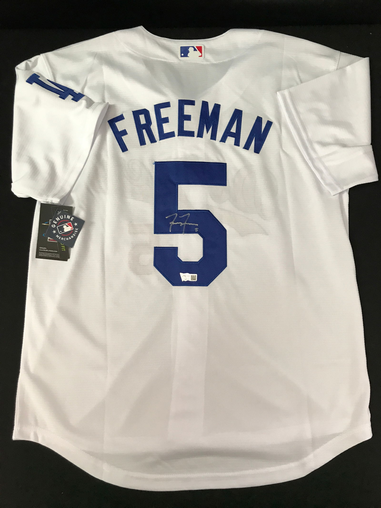 FREDDIE FREEMAN SIGNED LOS ANGELES DODGER JERSEY - ACE COA (1 of 3)