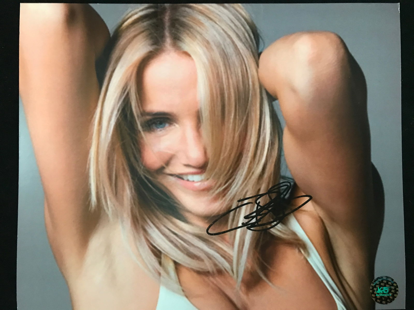 CAMERON DIAZ SIGNED 8X10 PHOTO KB AUTHENTICS COA (1 of 1)