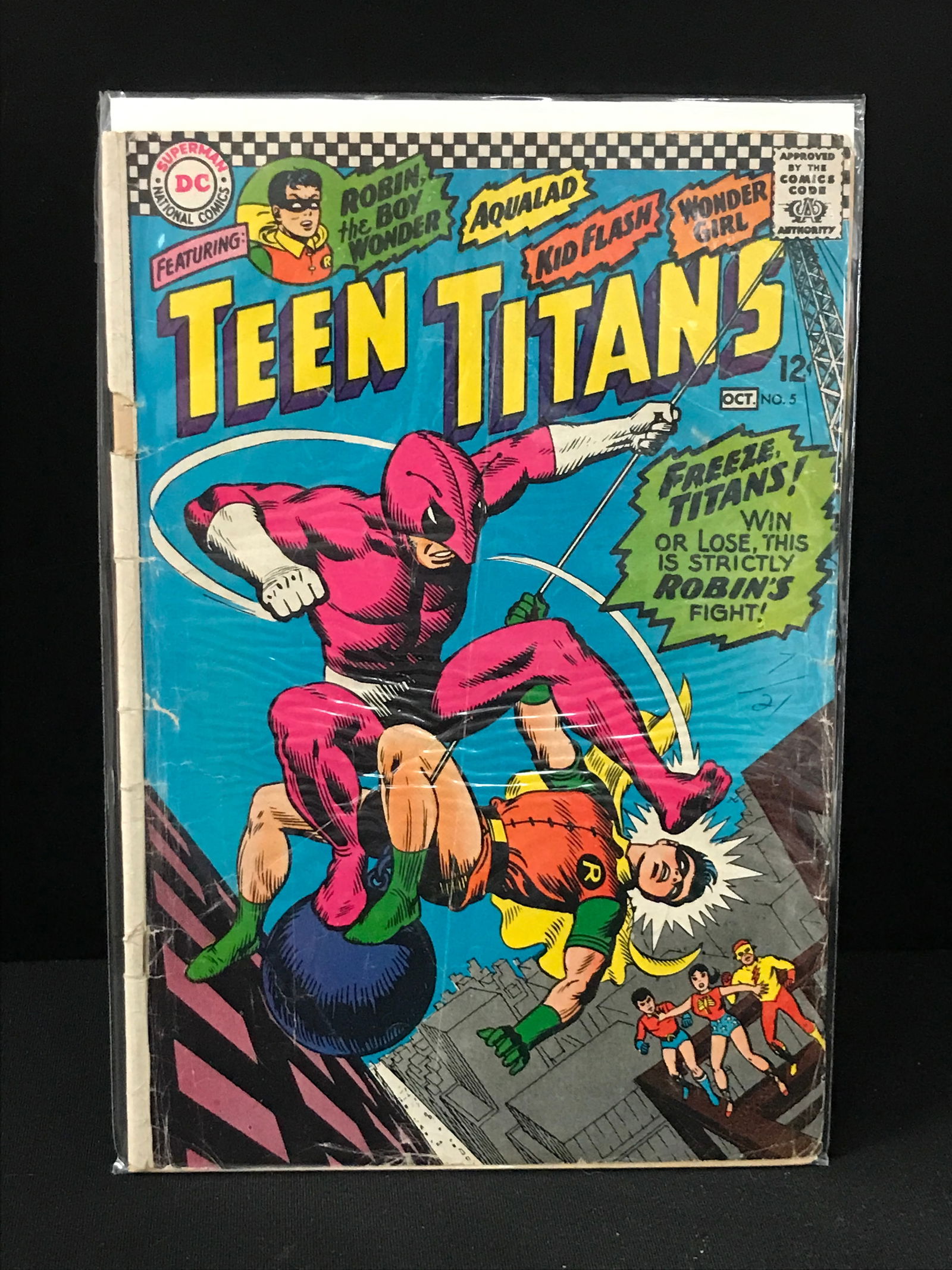 DC COMICS NO.5 TEEN TITANS (1 of 1)