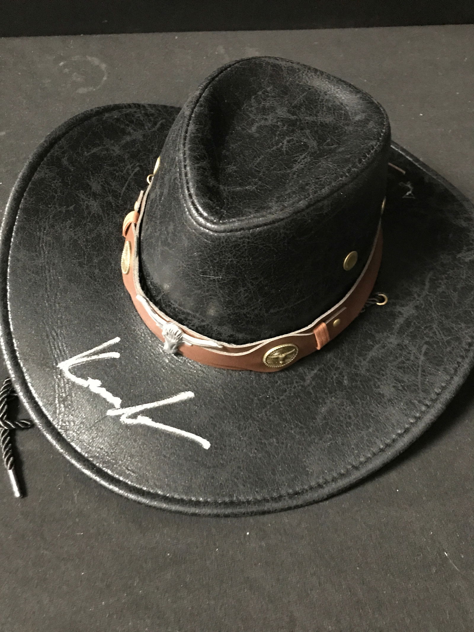 KEVIN COSTNER SIGNED YELLOWSTONE JOHN DUTTON COWBOY HAT (KB AUTHENTICS COA) (1 of 1)