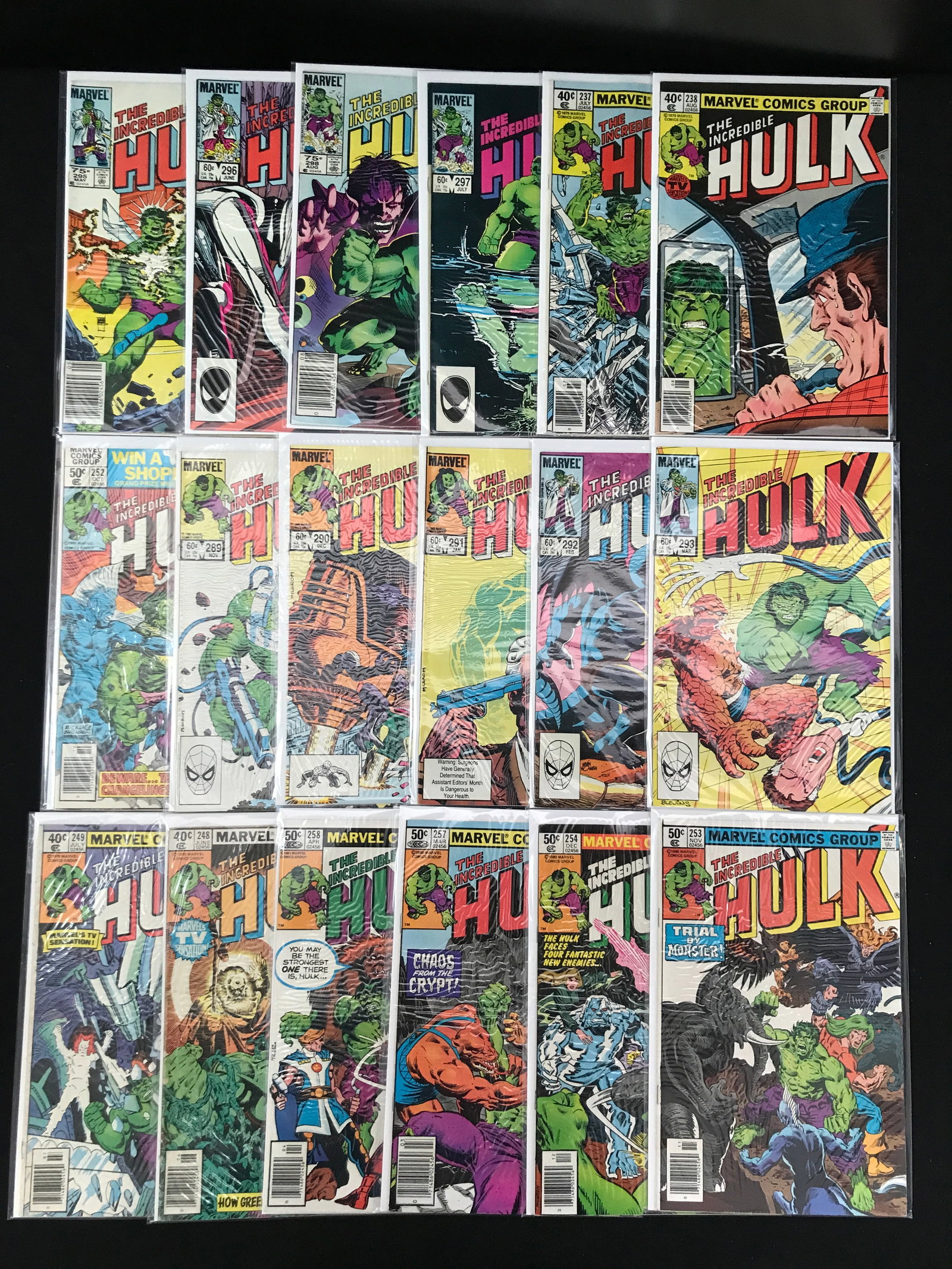 LOT OF 18 HULK COMICS (MARVEL COMICS): Prices are in Canadian Dollars