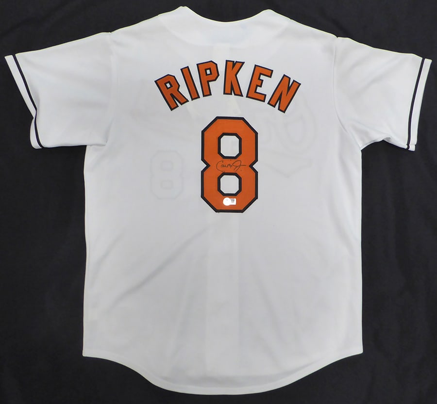 CAL RIPKEN JR SIGNED BALTIMORE ORIOLS JERSEY BECKETT COA (1 of 3)