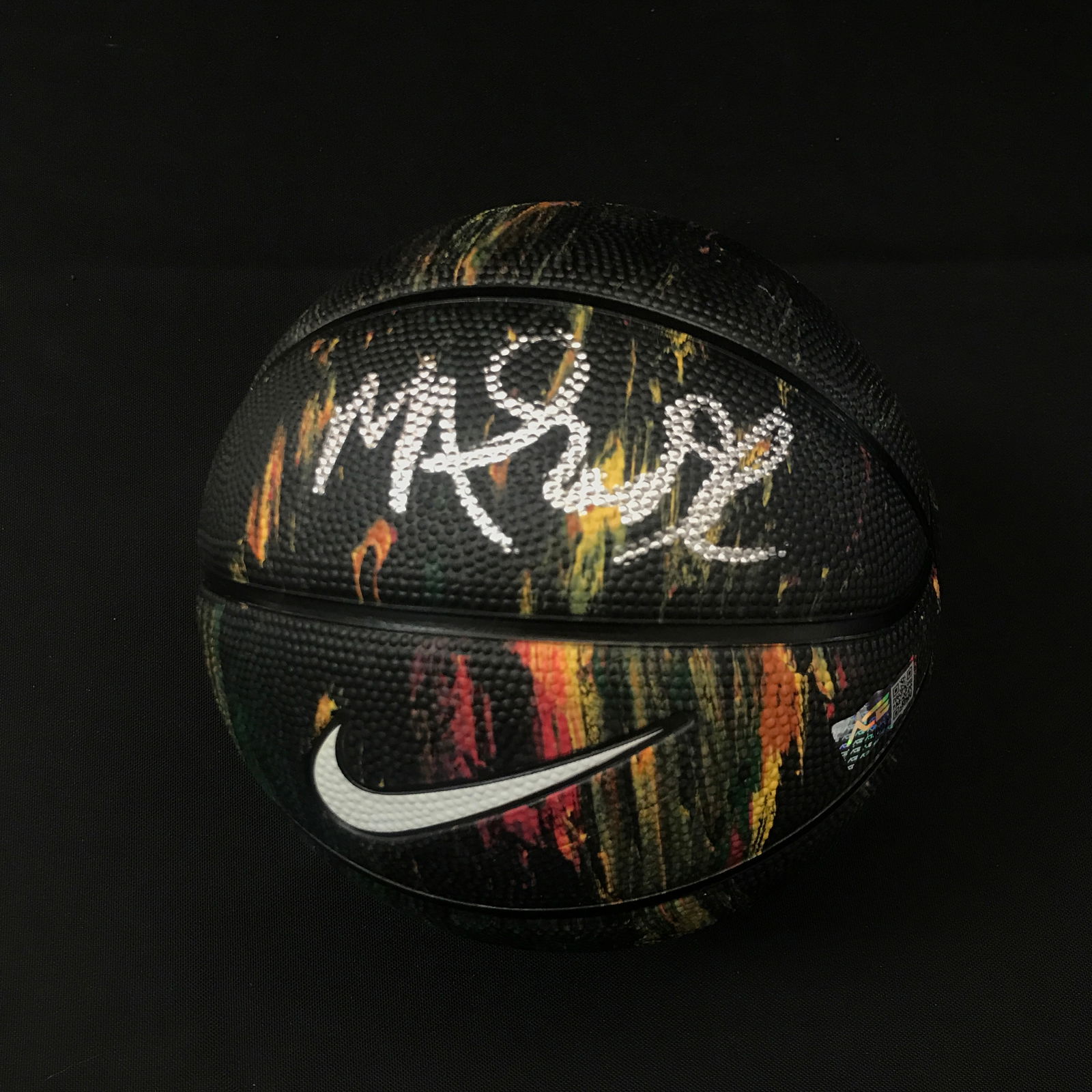 MAGIC JOHNSON SIGNED MINI BASKETBALL ACE COA (1 of 1)