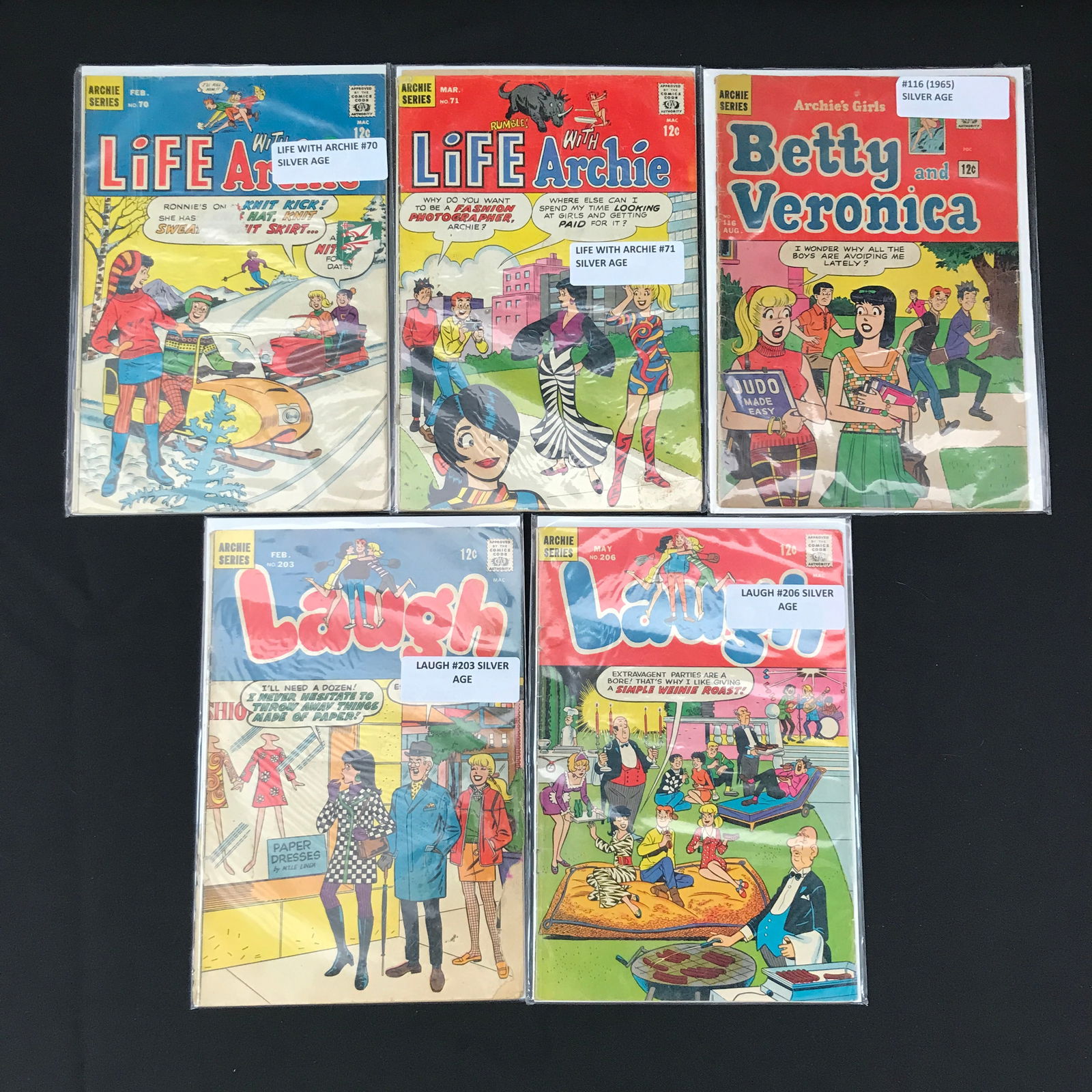 LOT OF 5 COMICS VARIOUS TITLES (ARCHIE COMICS) (1 of 1)