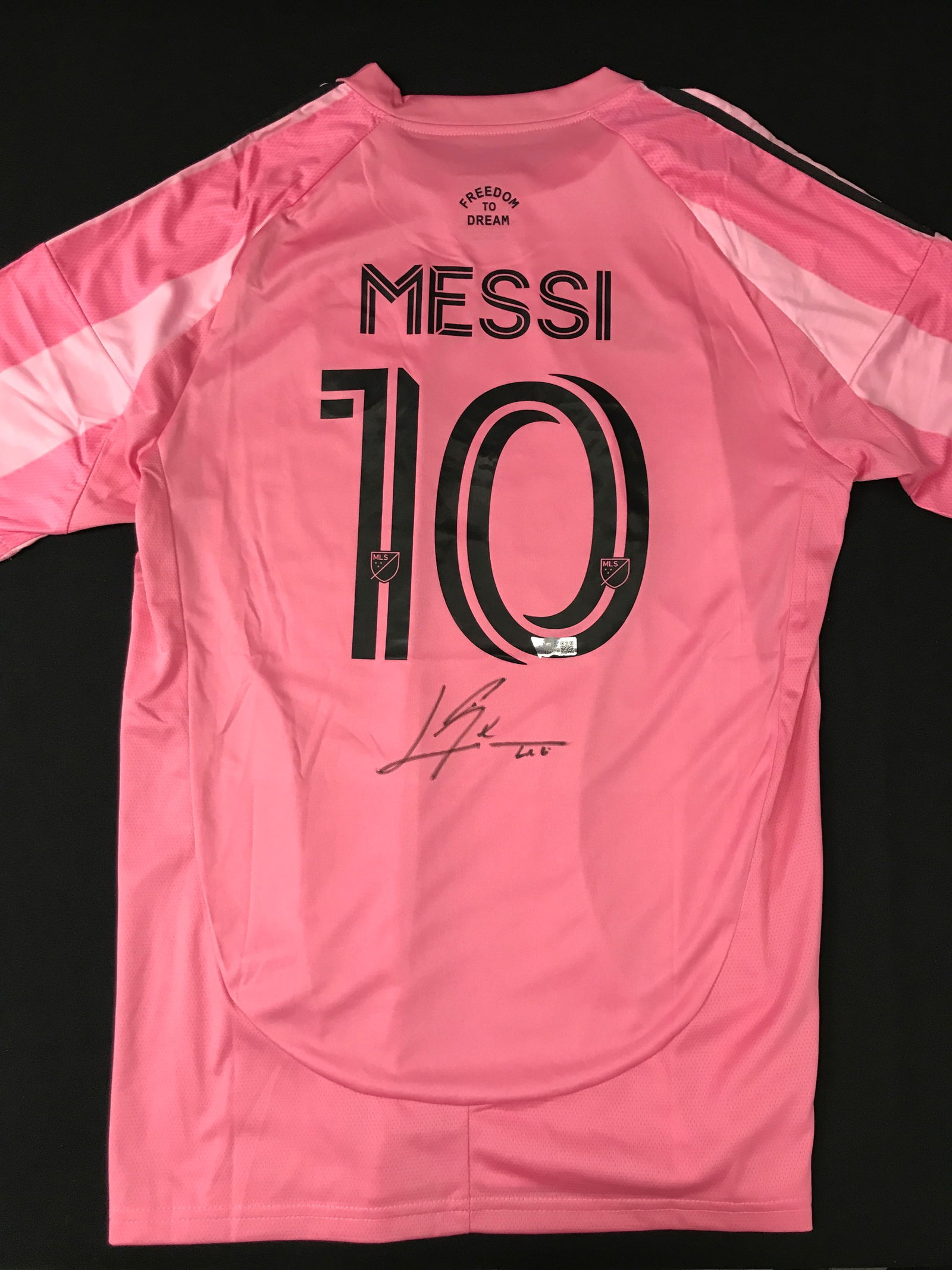 LIONAL MESSI SIGNED FC MIAMI SOCCER JERSEY (ACE COA) (1 of 3)