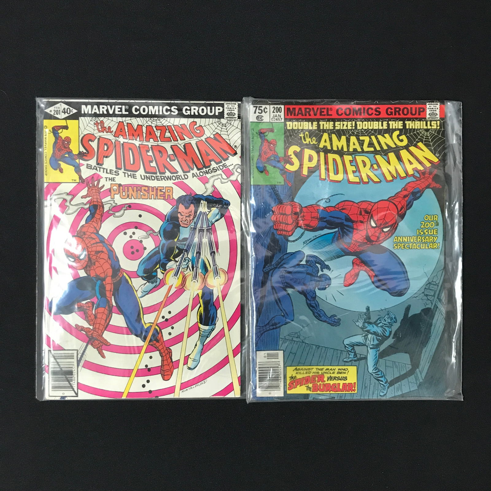 LOT OF 2 AMAZING SPIDERMAN COMICS #200 AND #201 - MARVEL COMICS (1 of 1)
