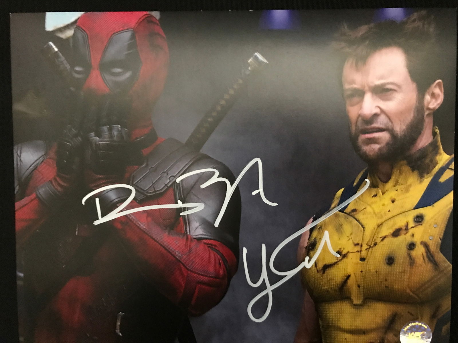 HUGH JACKMAN AND RYAN REYNOLDS DUAL SIGNED DEADPOOL 8X10 - KB COA (1 of 1)